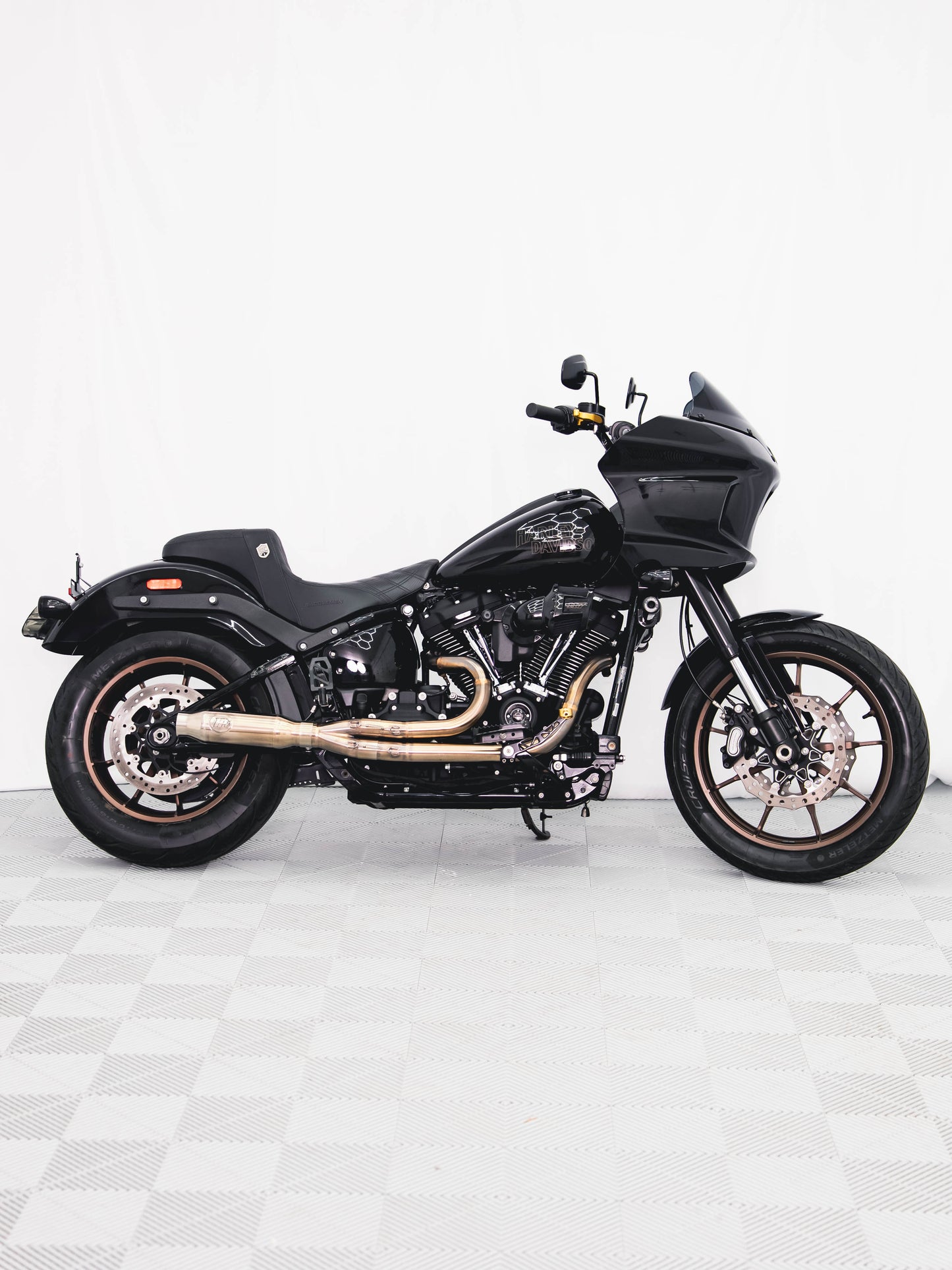 2022 LOW RIDER ST