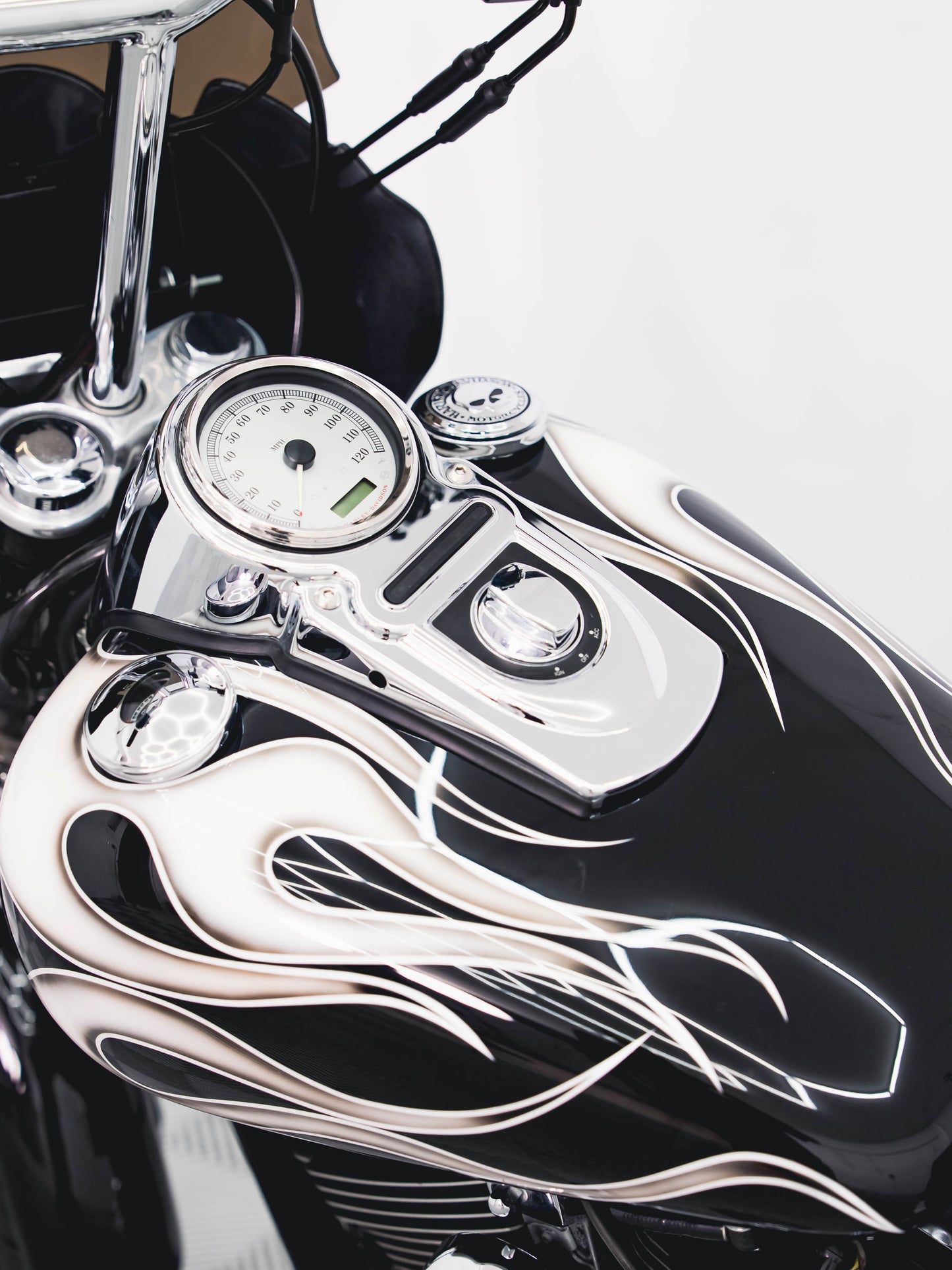 2011 SUPER GLIDE CUSTOM