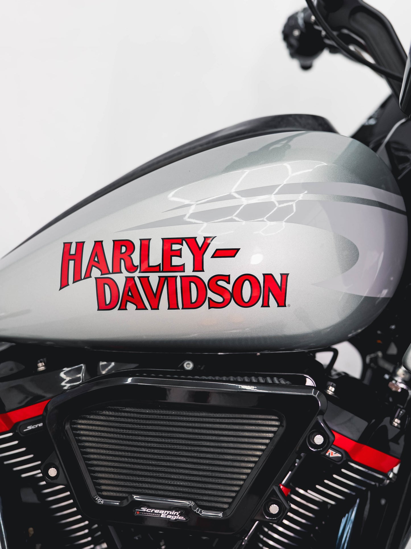 2025 CVO ST SE 135" FULL OHLINS