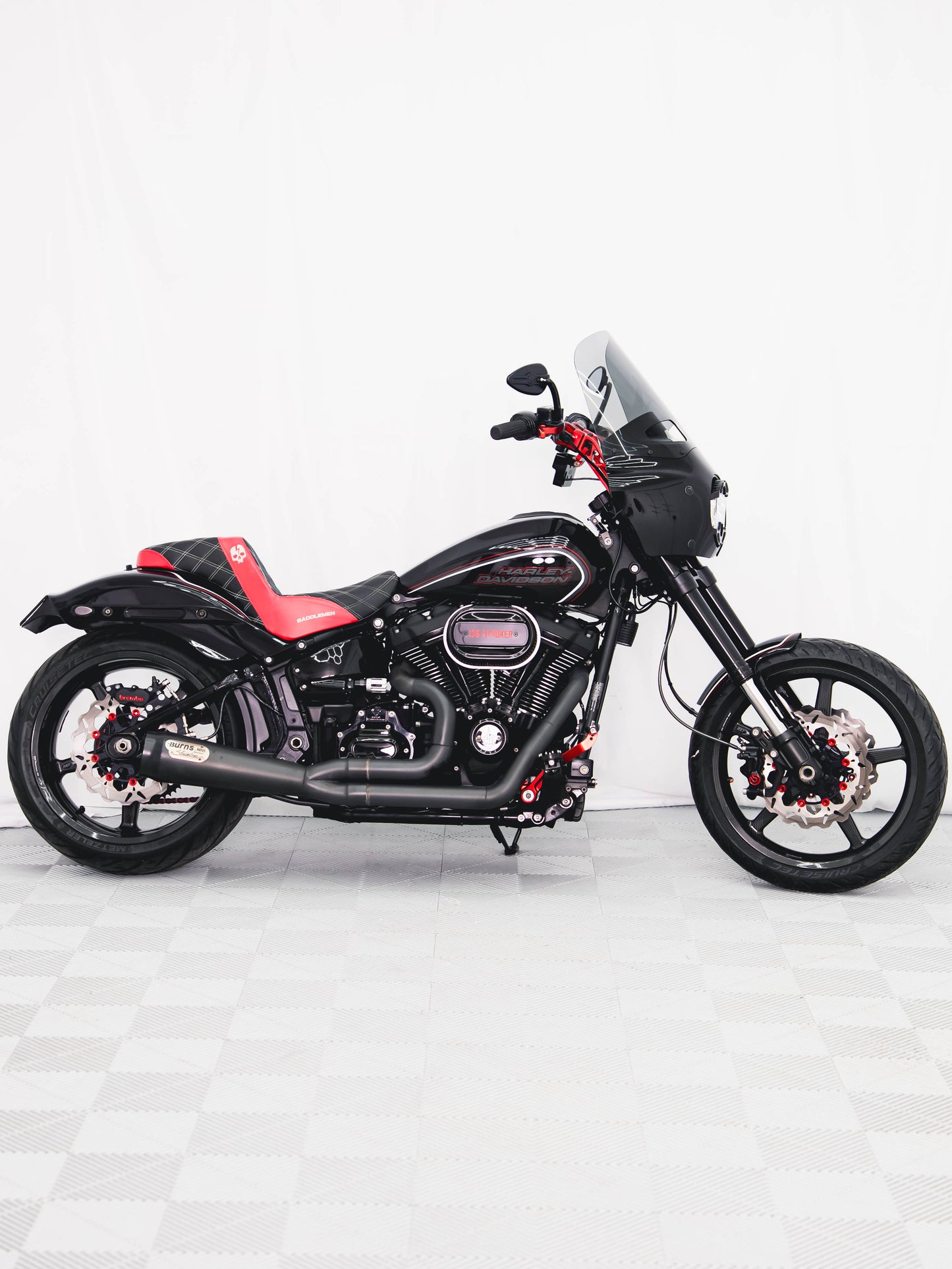 2019 FXDR 182HP/164TQ CARBON WHEELS