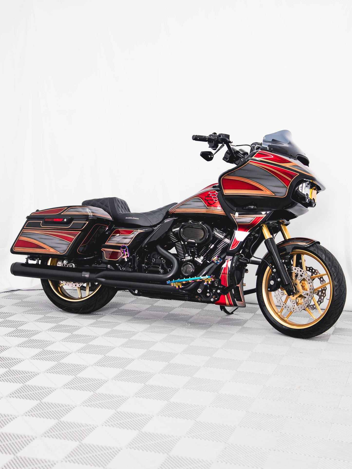 2022 ROAD GLIDE ST MOONSHINE HP