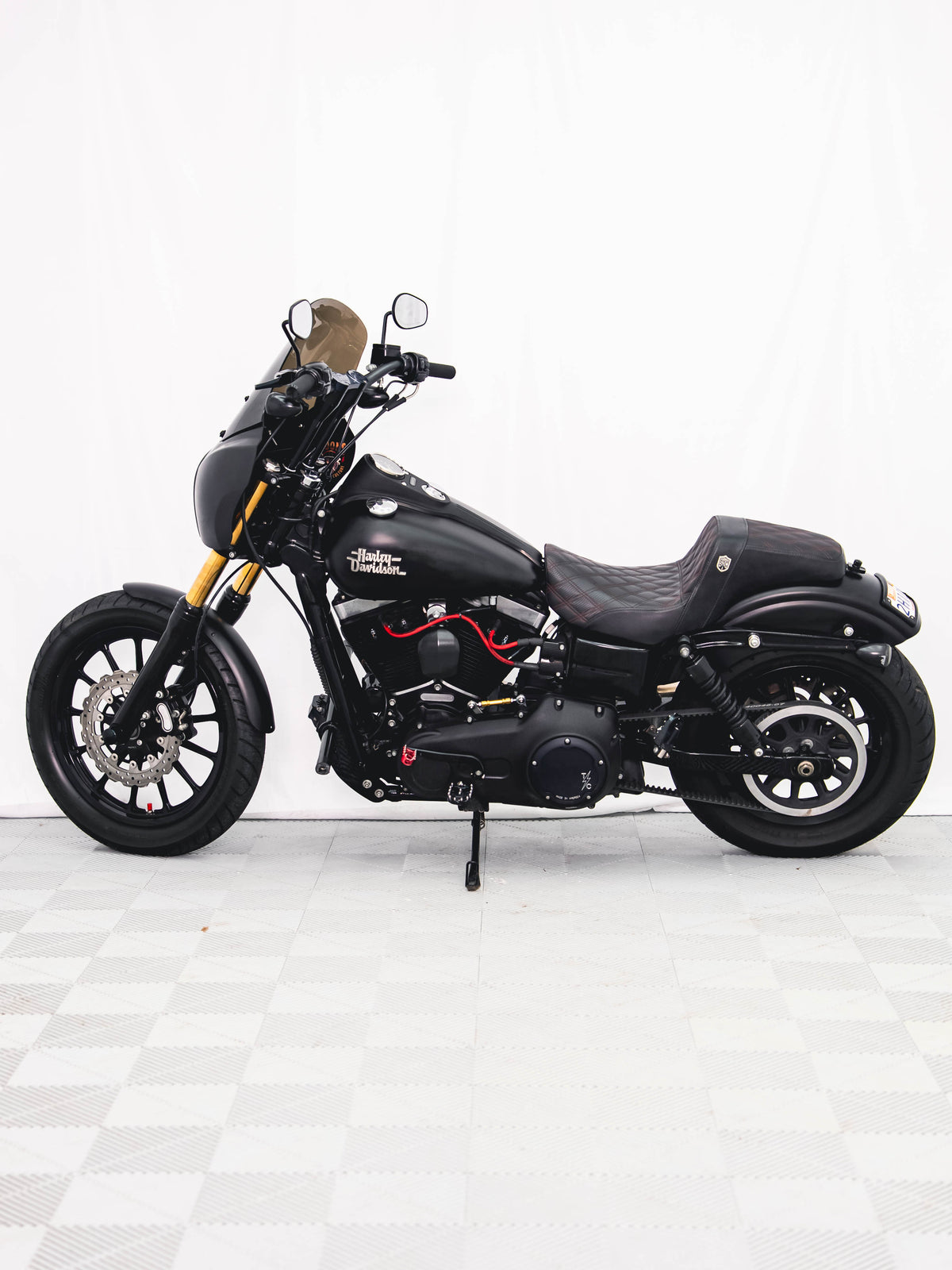 2017 FXDB