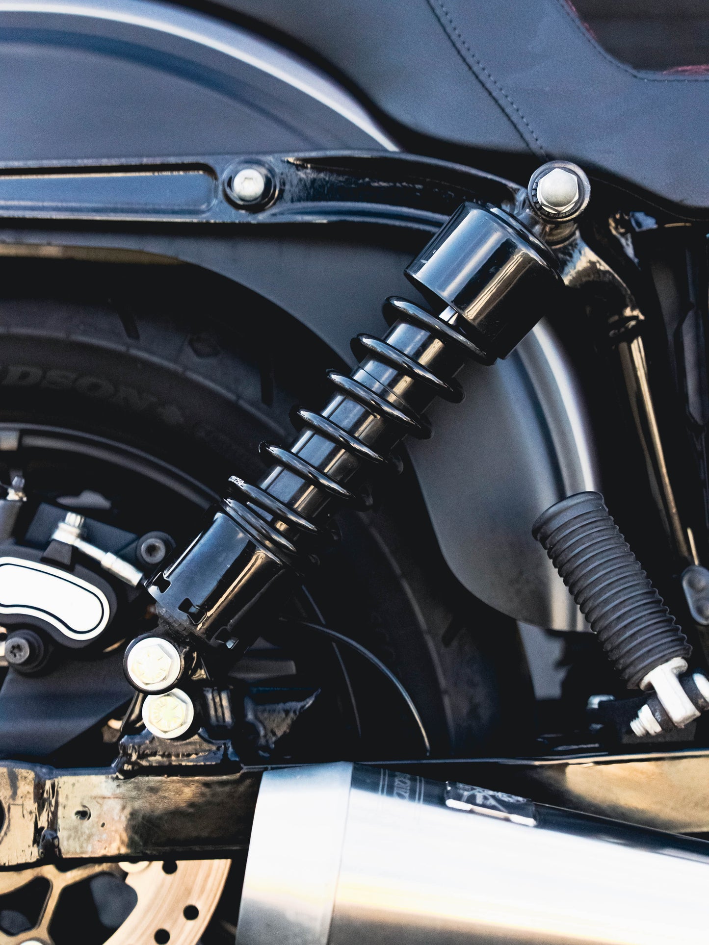 2017 FXDB STREET BOB