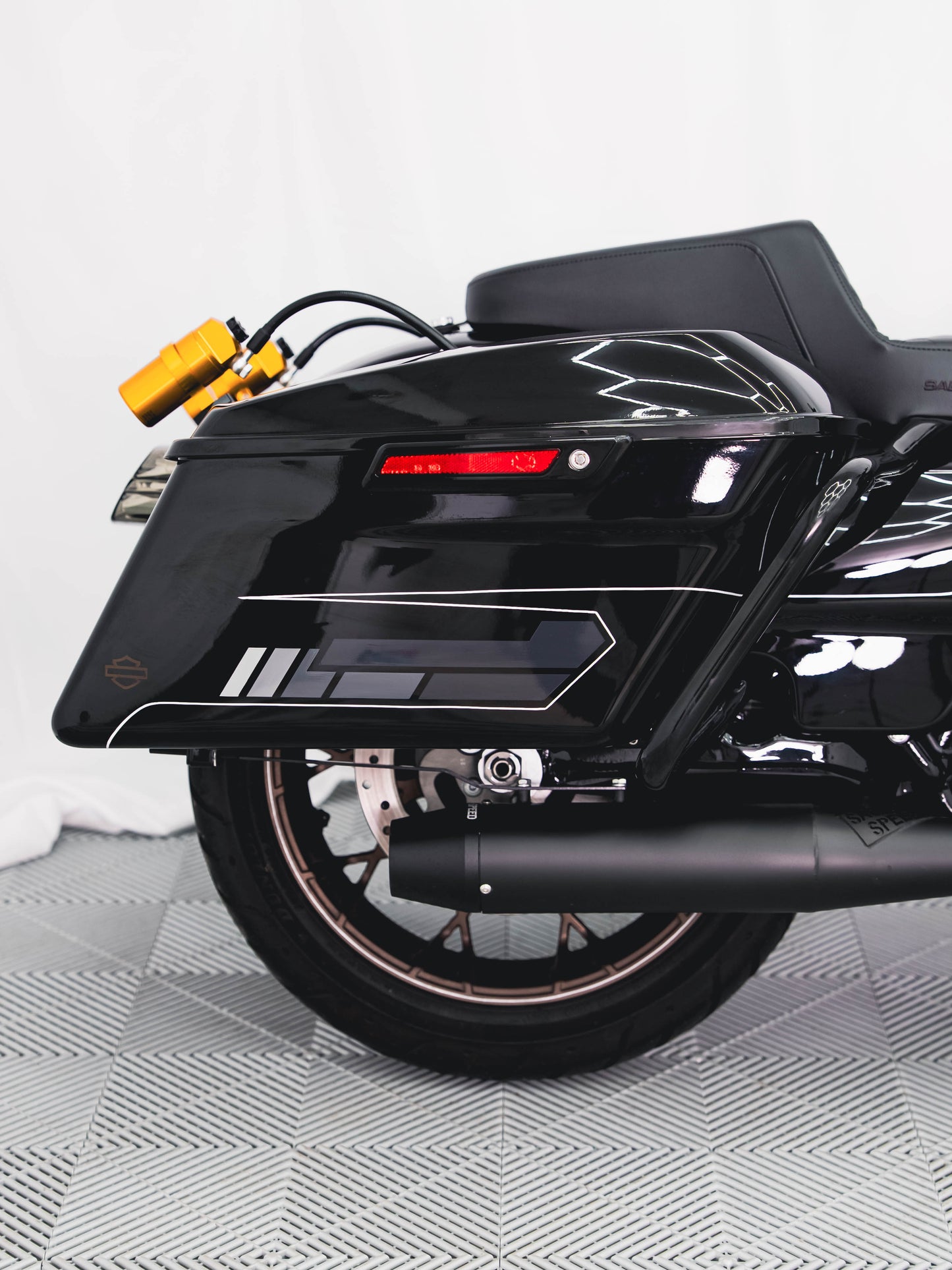 2023 ROAD GLIDE ST 135" CRATE MOTOR 3k MILES