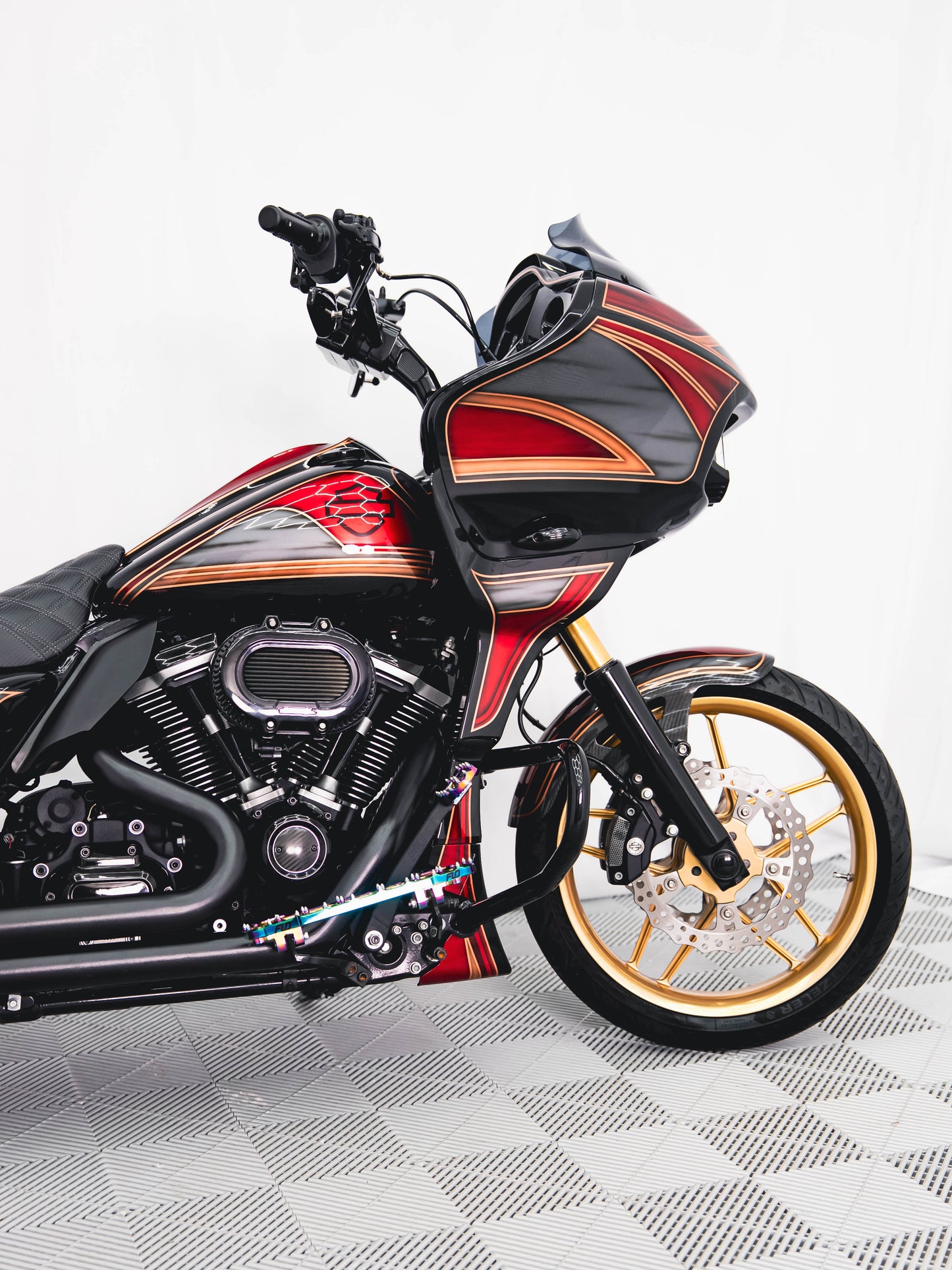 2022 ROAD GLIDE ST MOONSHINE HP