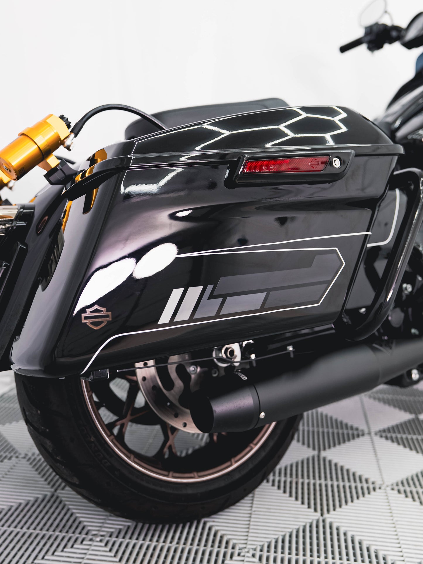 2023 ROAD GLIDE ST 135" CRATE MOTOR 3k MILES