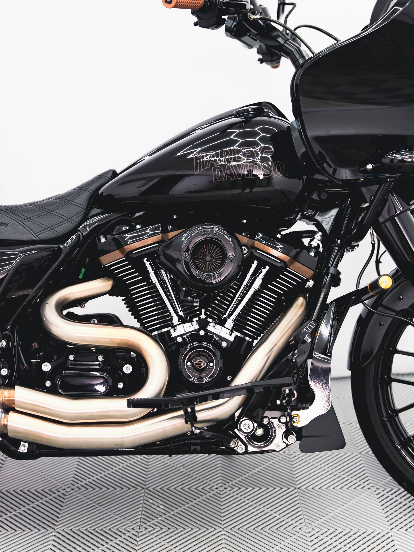 2022 ROAD GLIDE ST 2k MILES