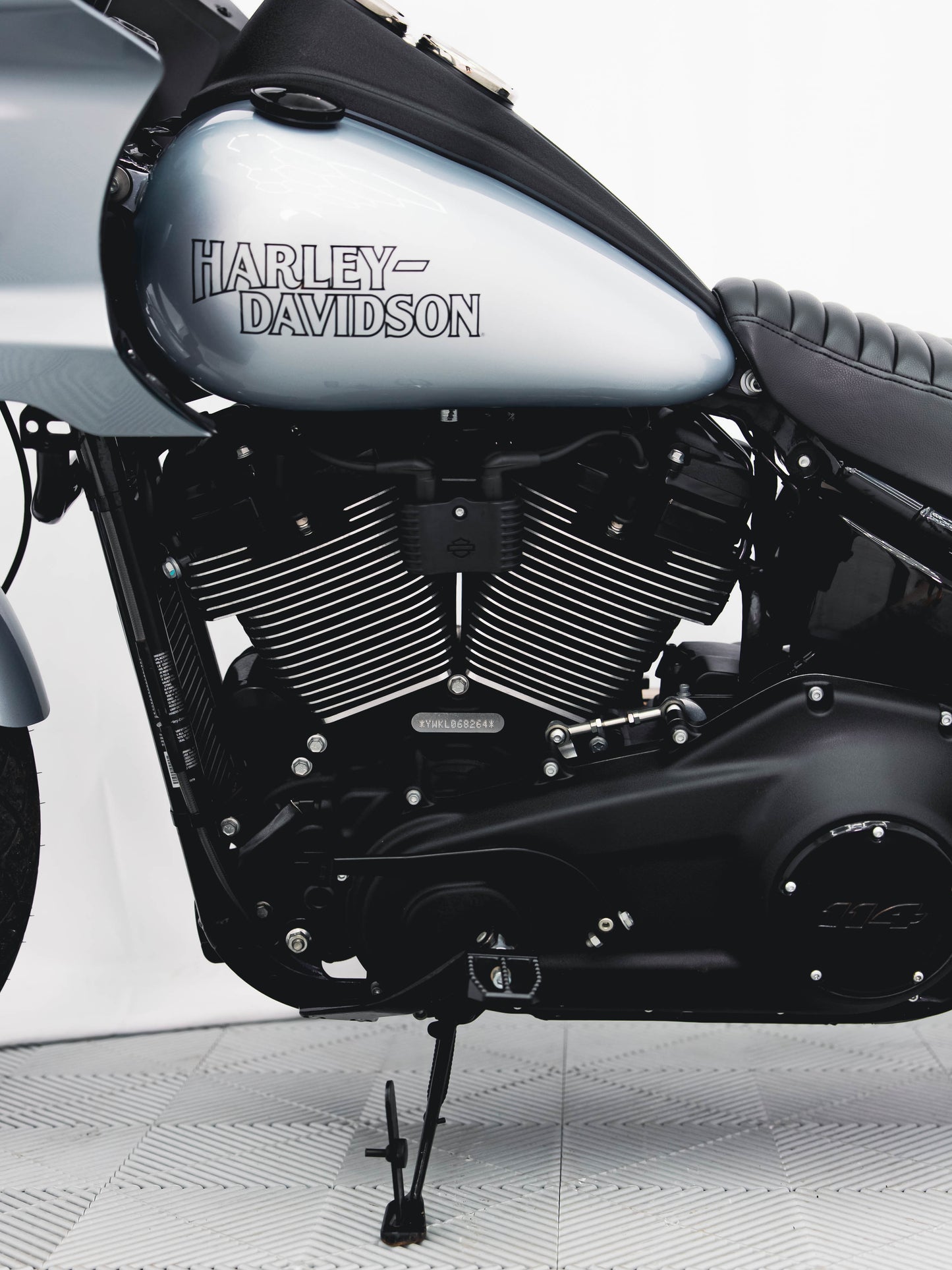 2020 FXLRS