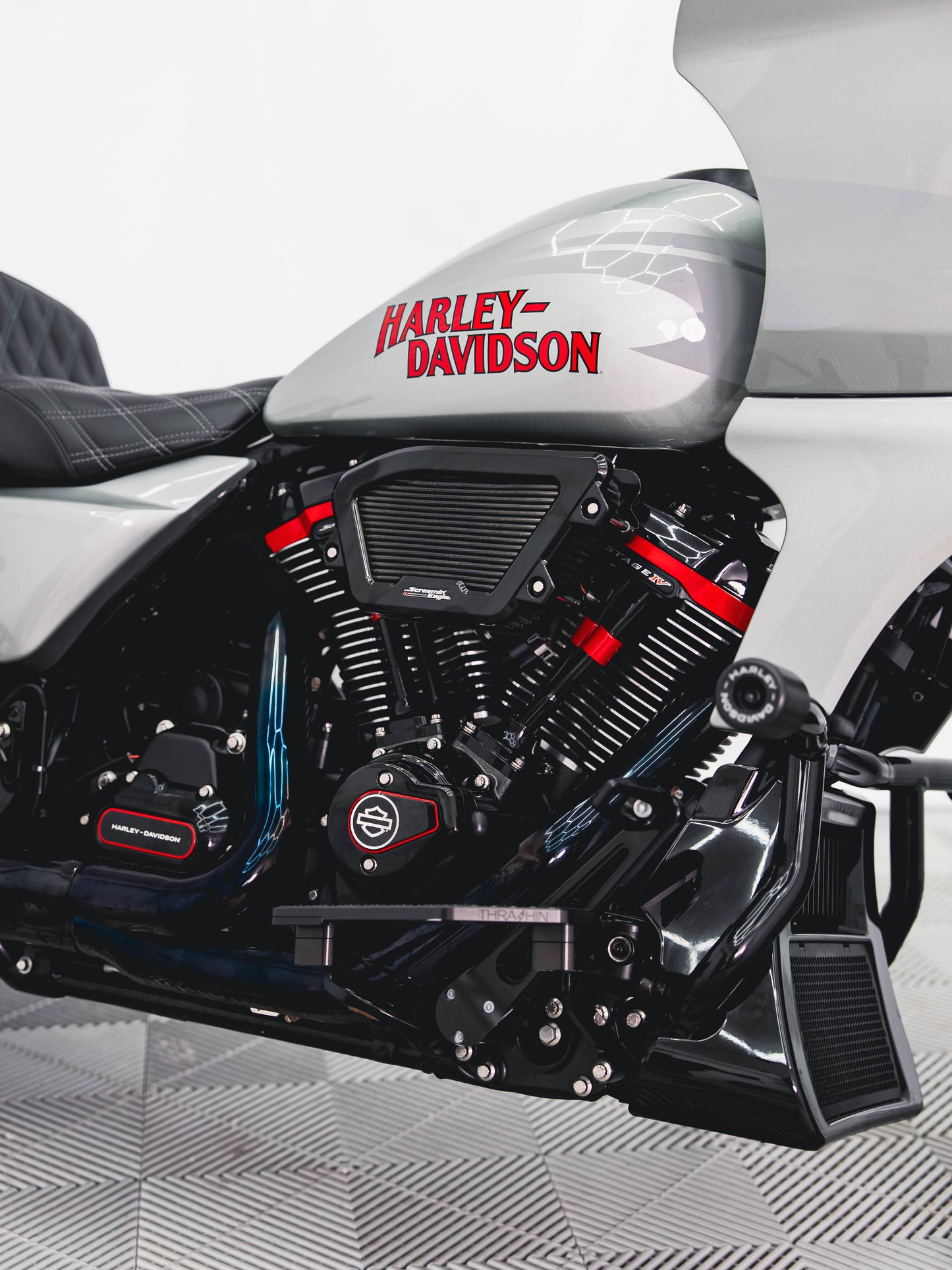 2025 CVO ST SE 135" FULL OHLINS