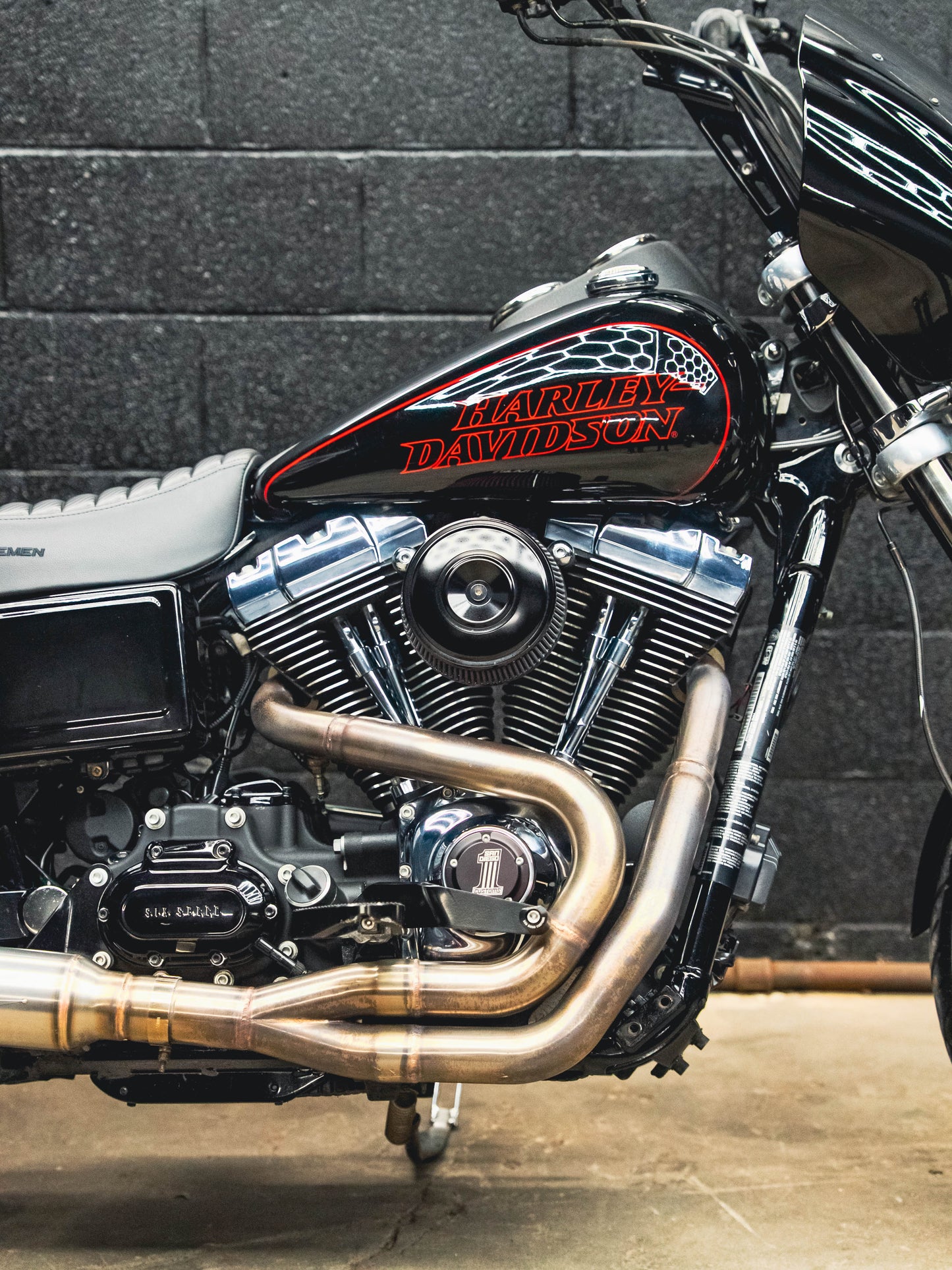2015 FXDL