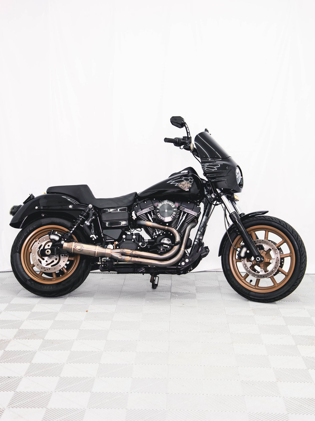 2017 FXDLS