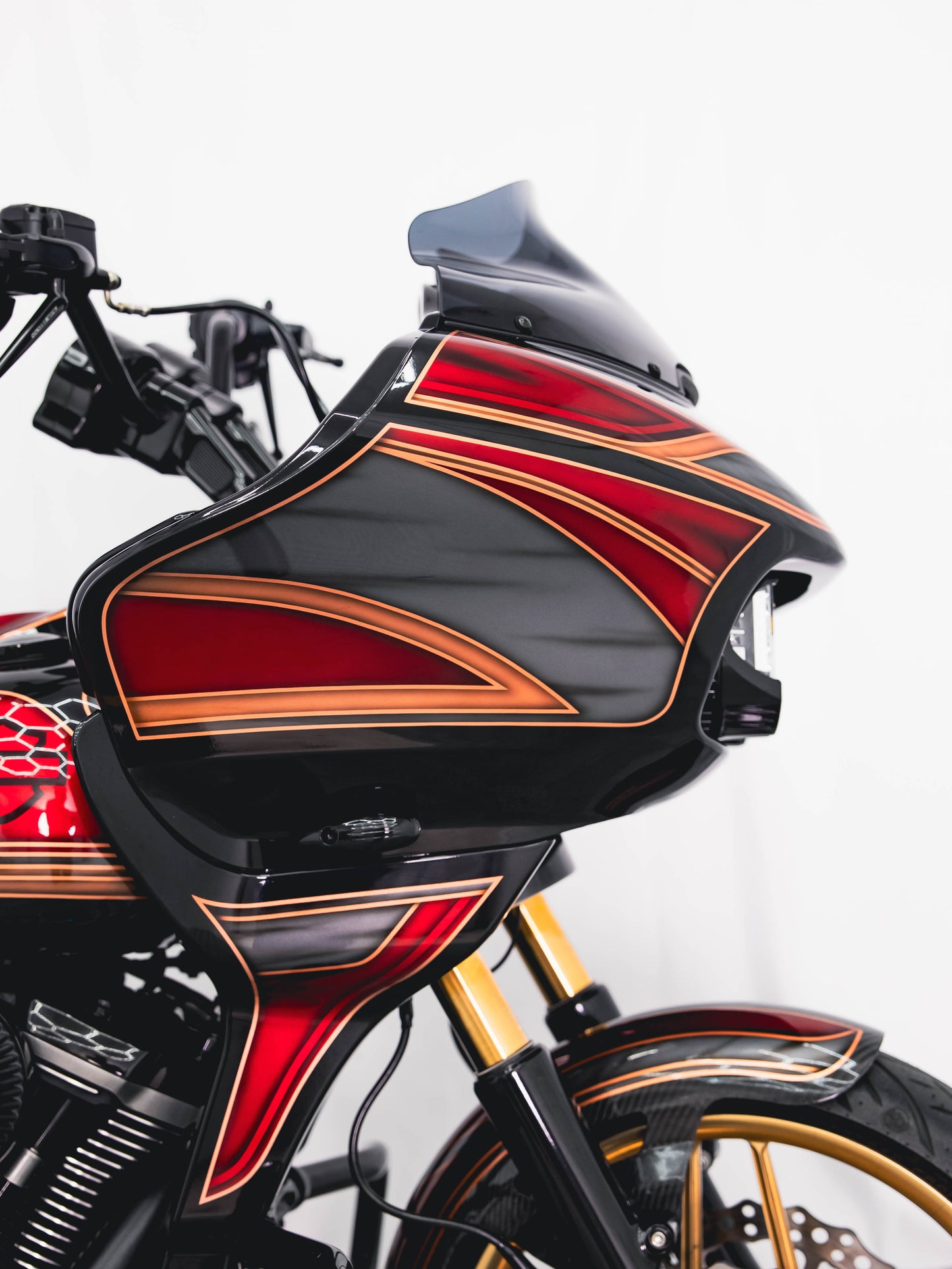 2022 ROAD GLIDE ST MOONSHINE HP