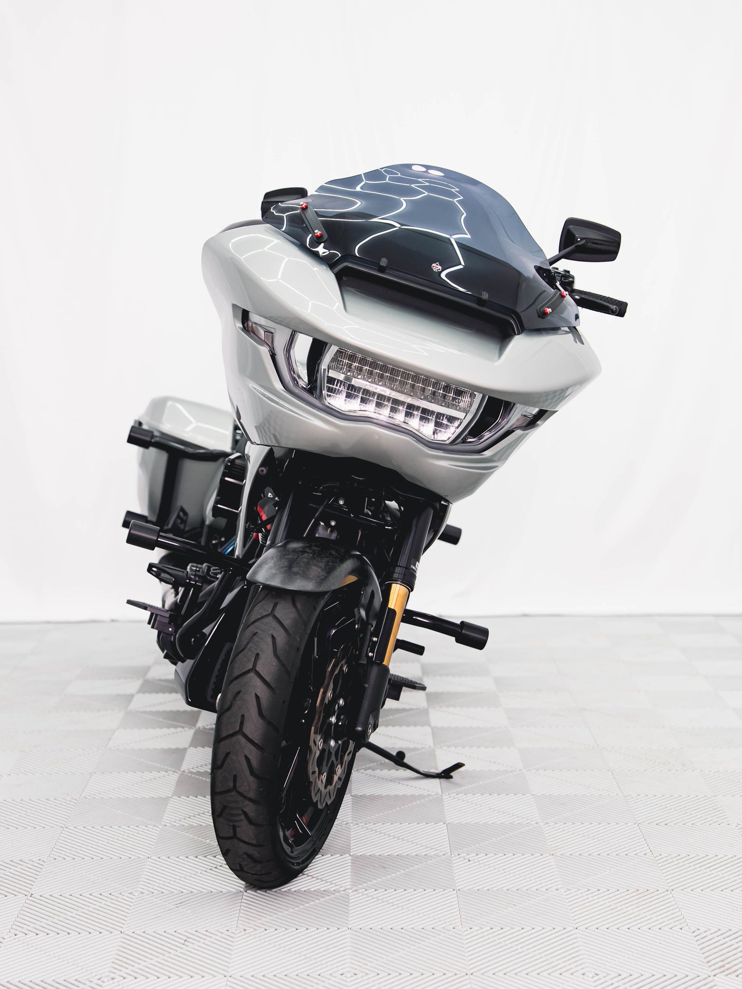 2025 CVO ST SE 135" FULL OHLINS
