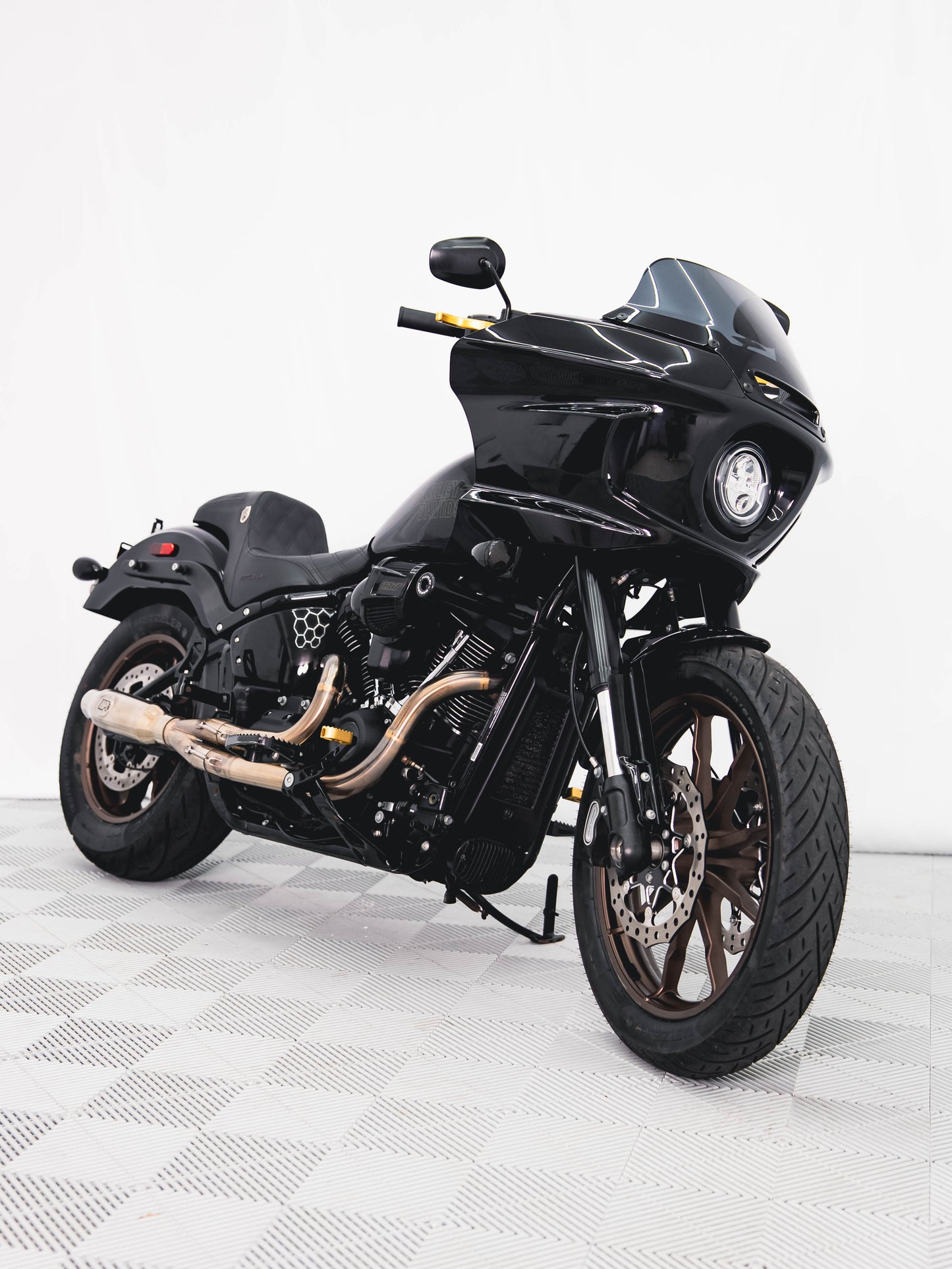 2022 LOW RIDER ST