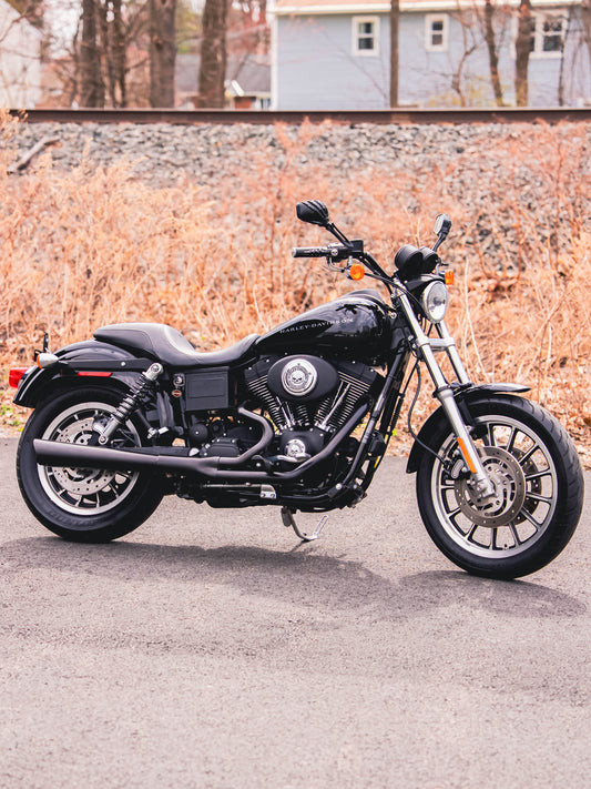2005 FXDX 9k MILES SE 95"