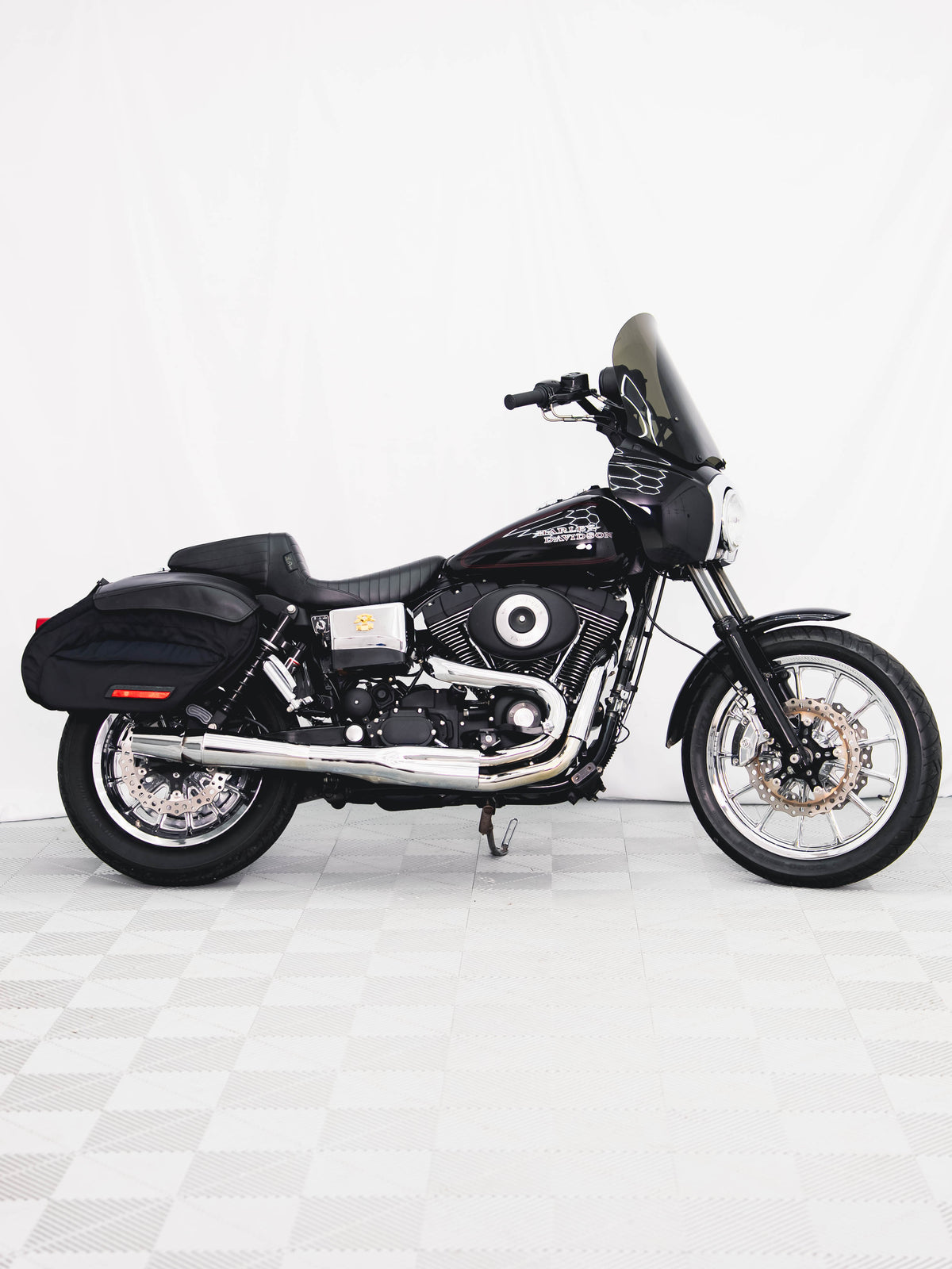 2002 FXDXT