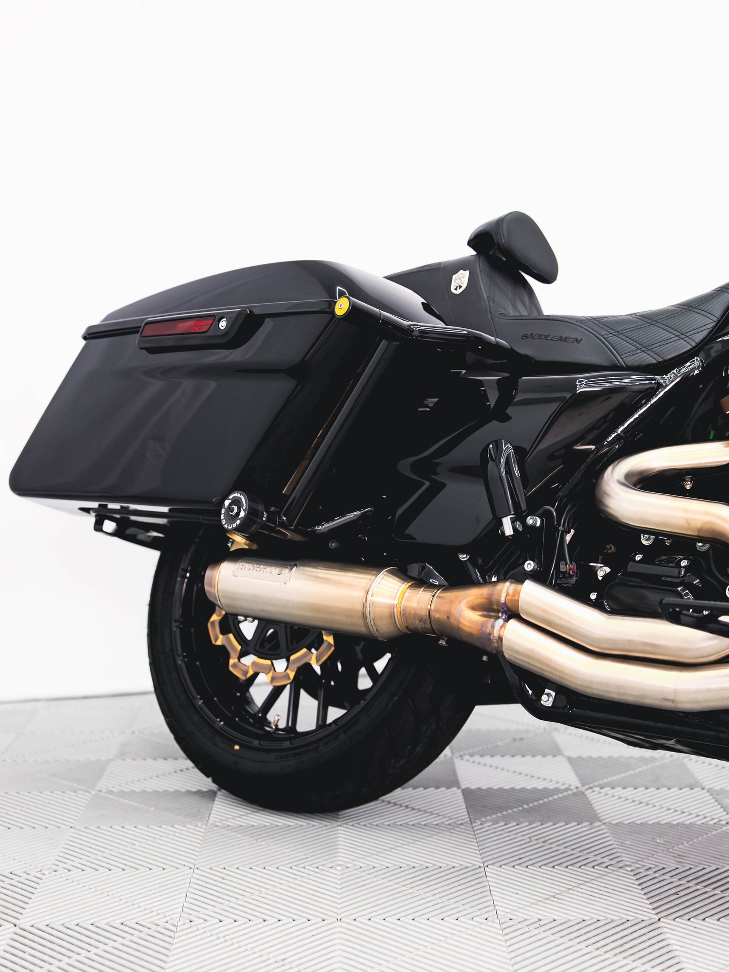 2022 ROAD GLIDE ST 2k MILES