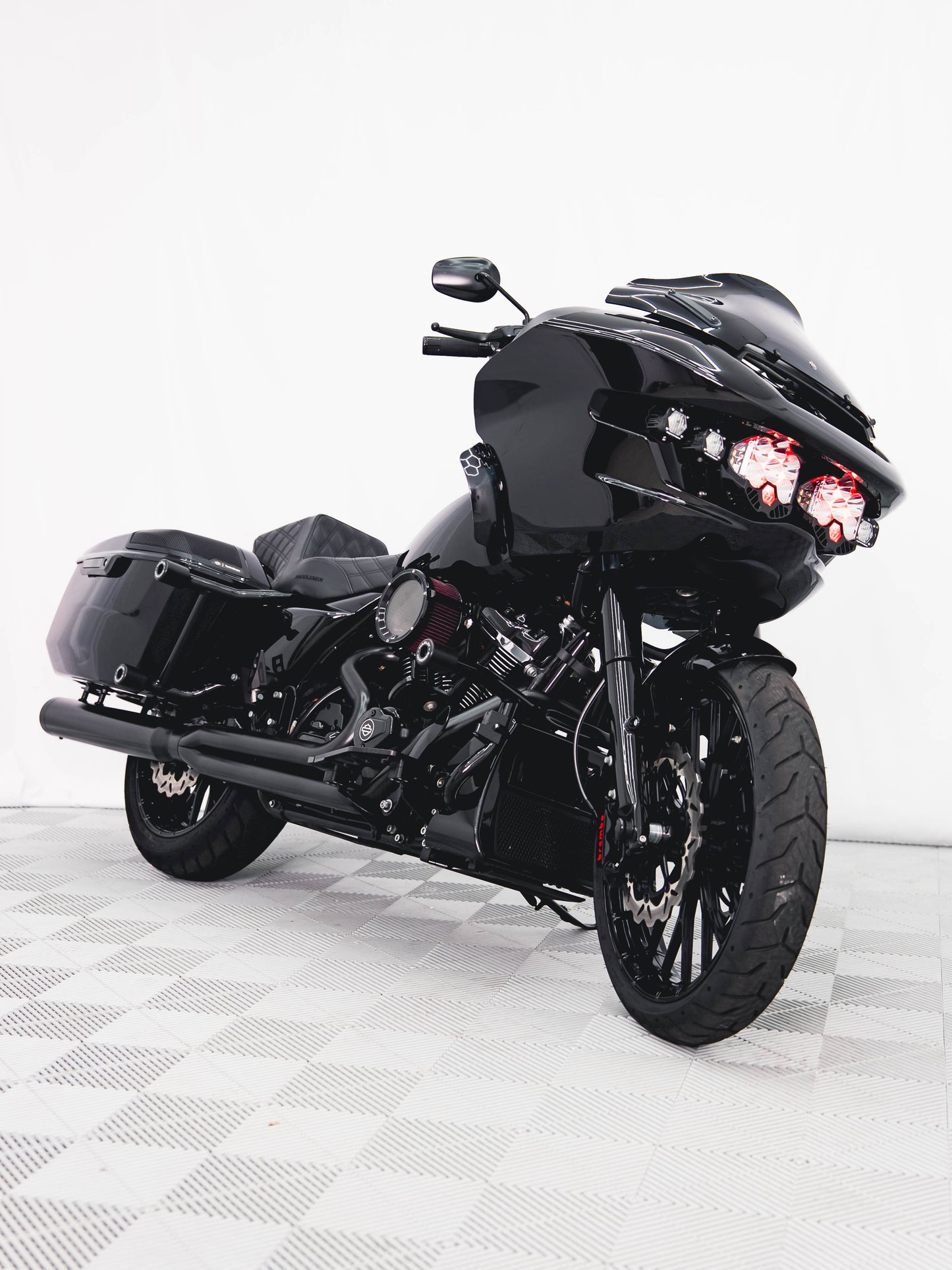 2024 ROAD GLIDE