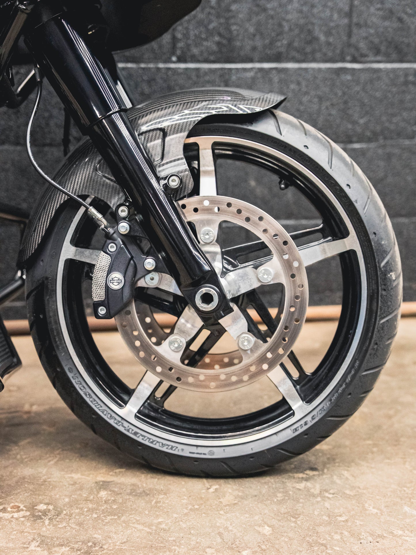 2025 ROAD GLIDE