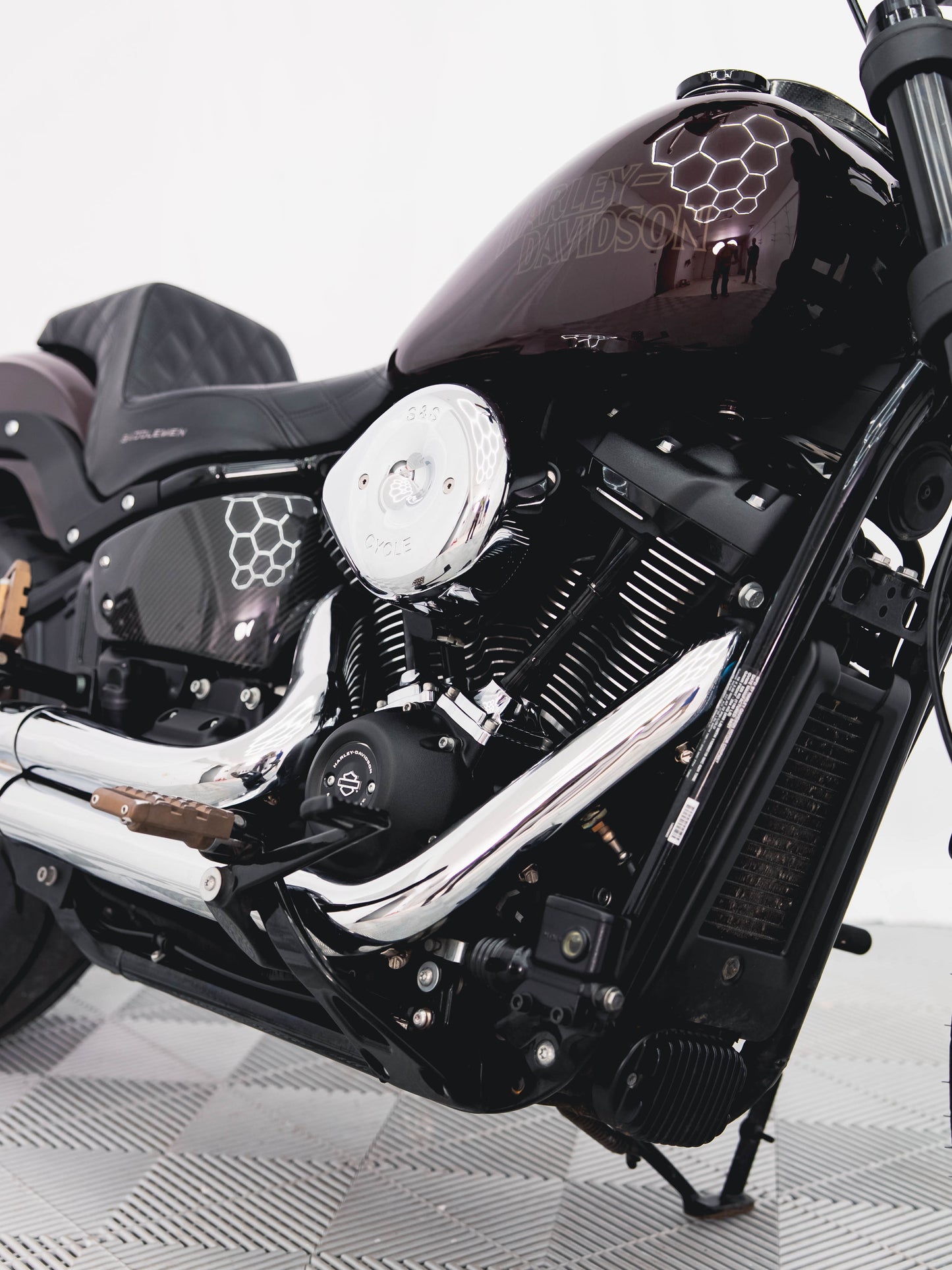 2021 LOW RIDER S CRIMSON RED