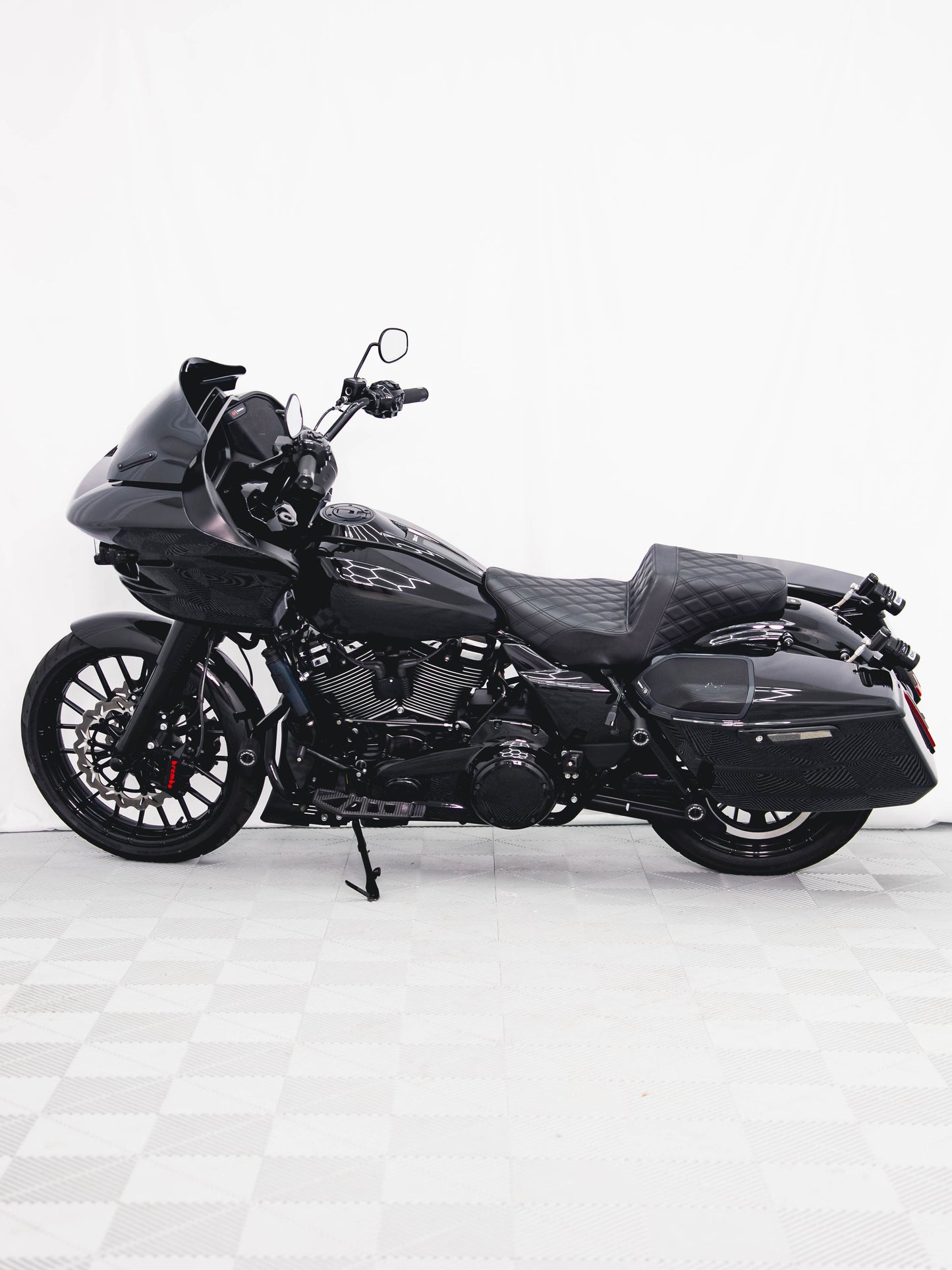 2024 ROAD GLIDE