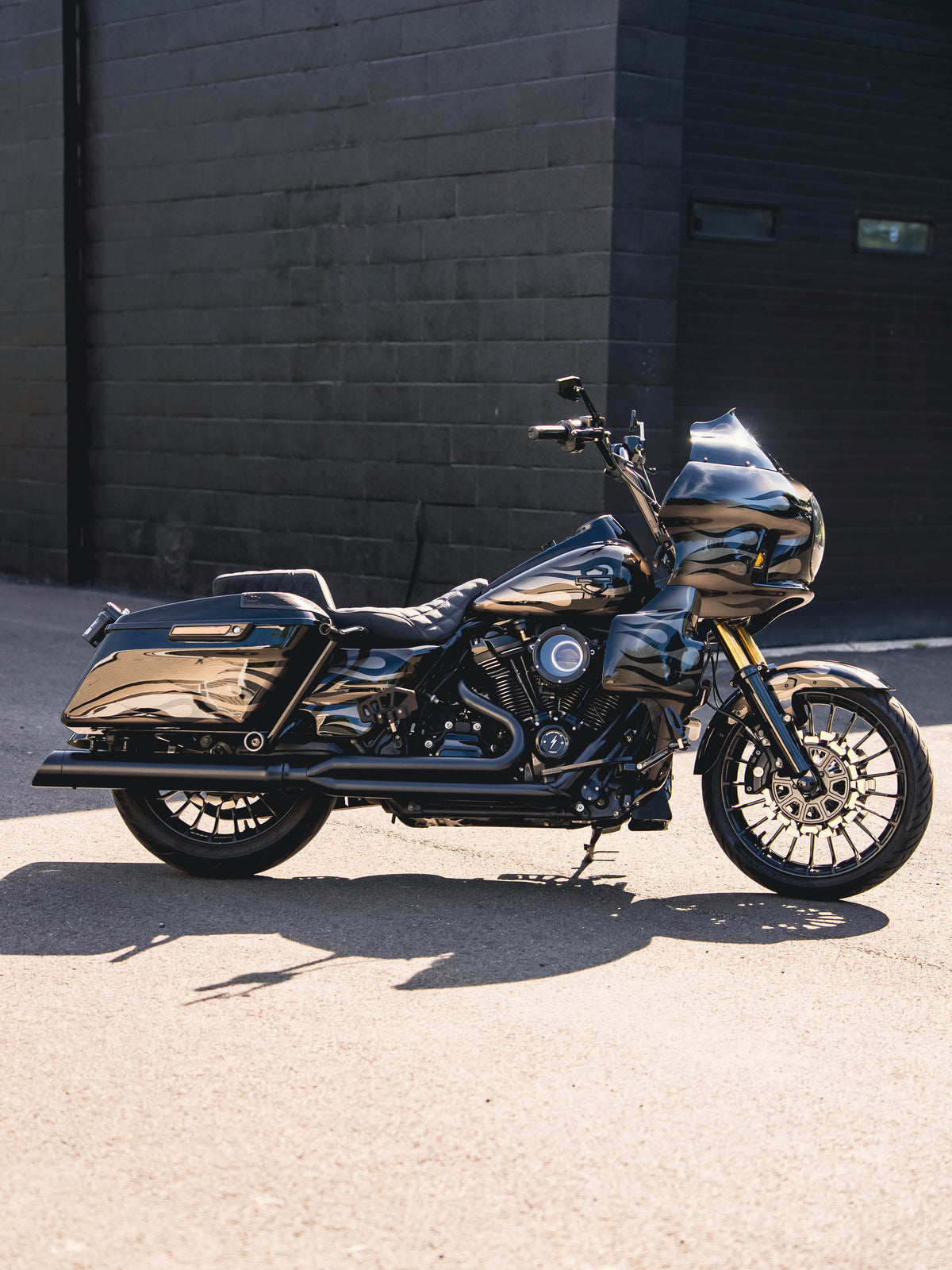 2018 ROAD KING 124"