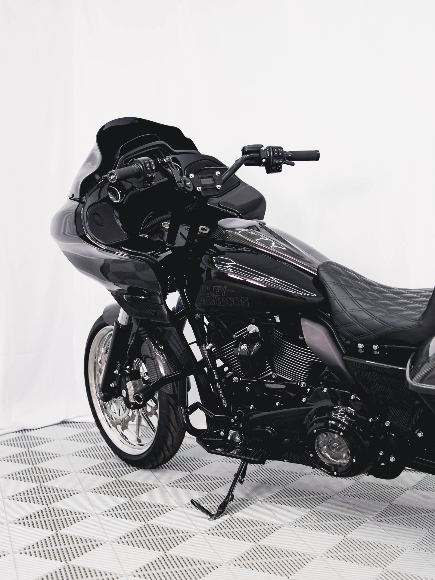2023 ROAD GLIDE ST FULLY BUILT