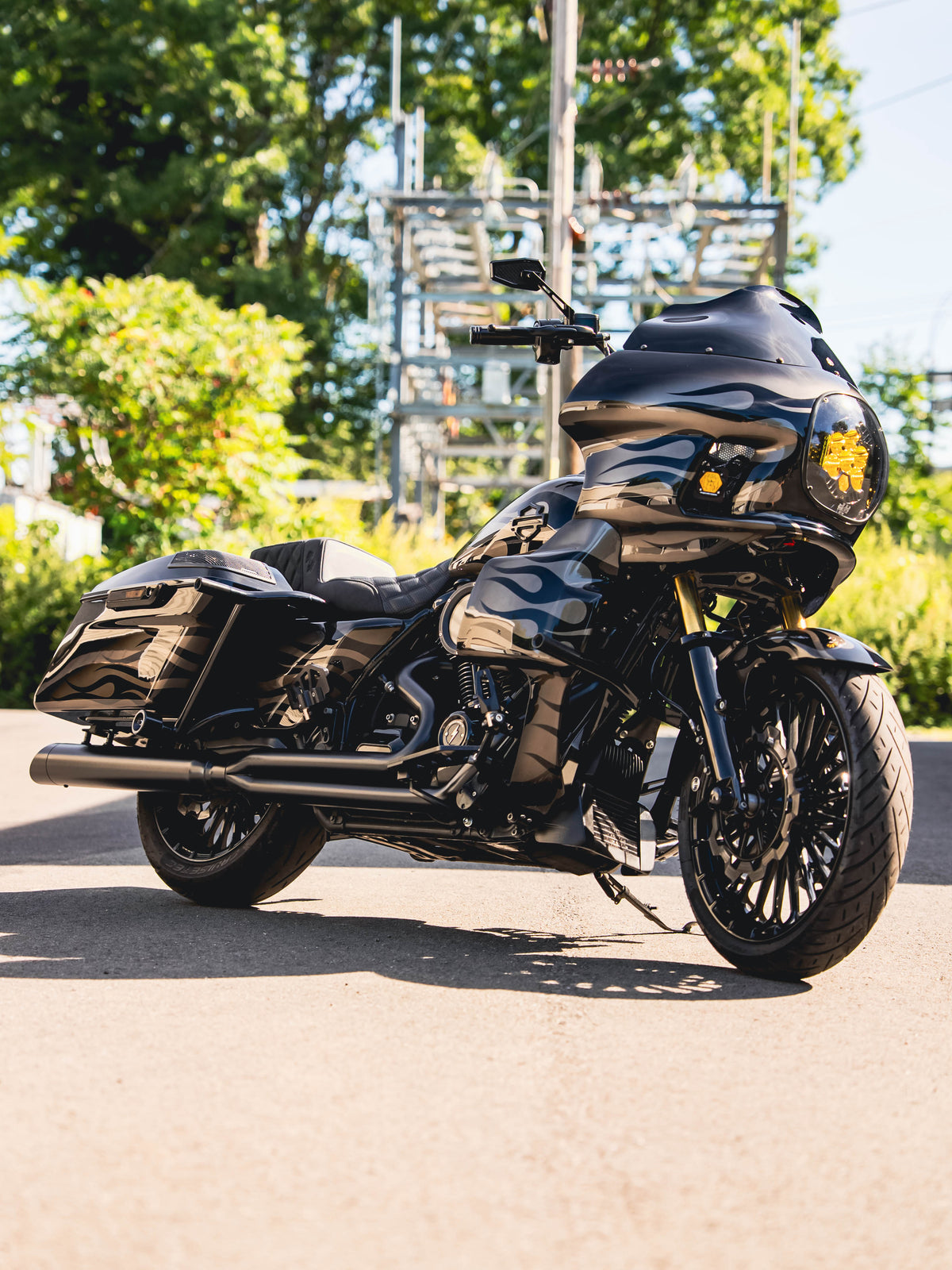2018 ROAD KING 124"