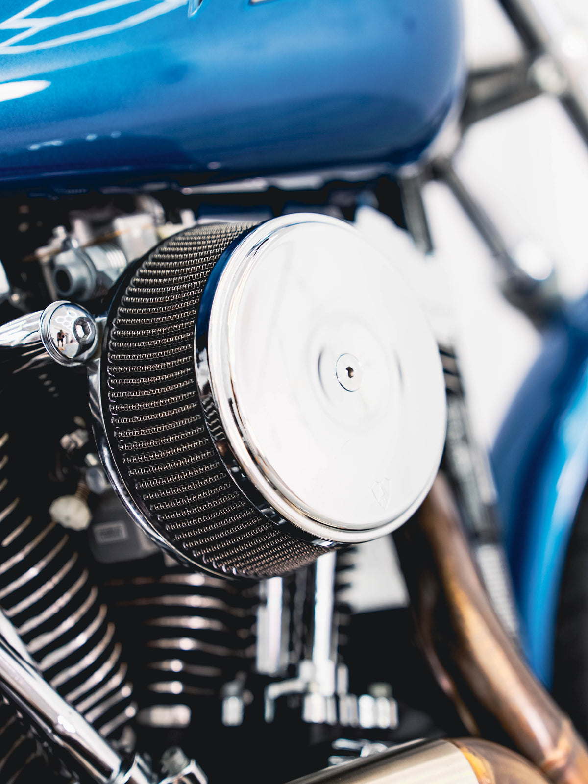 2005 FXDL CHOPPER BLUE PEARL 7K MILES