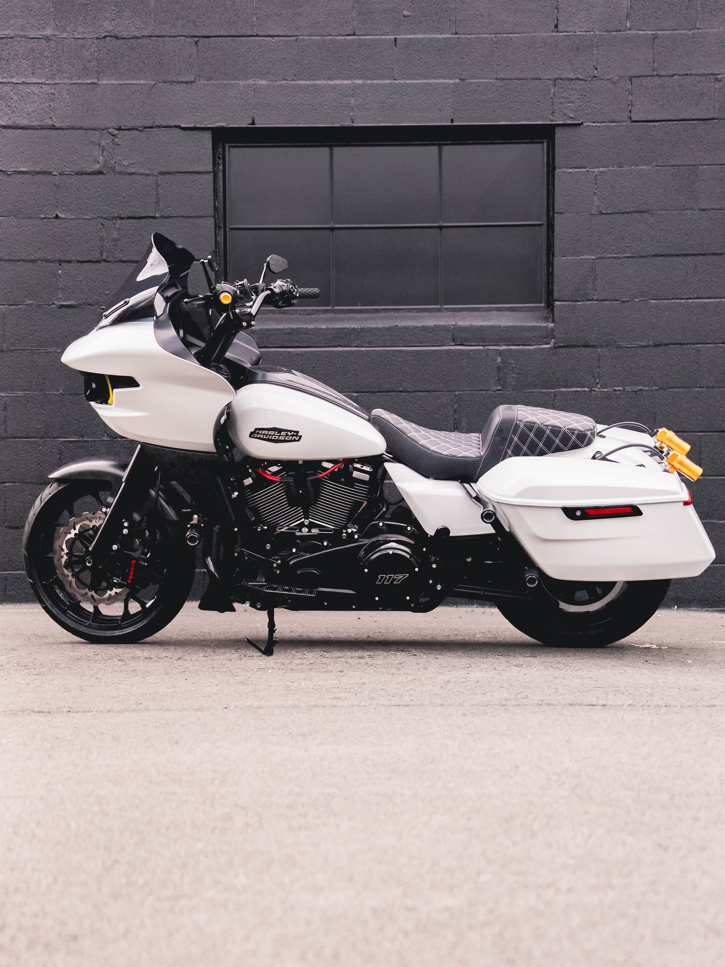 2024 ROAD GLIDE 3k miles