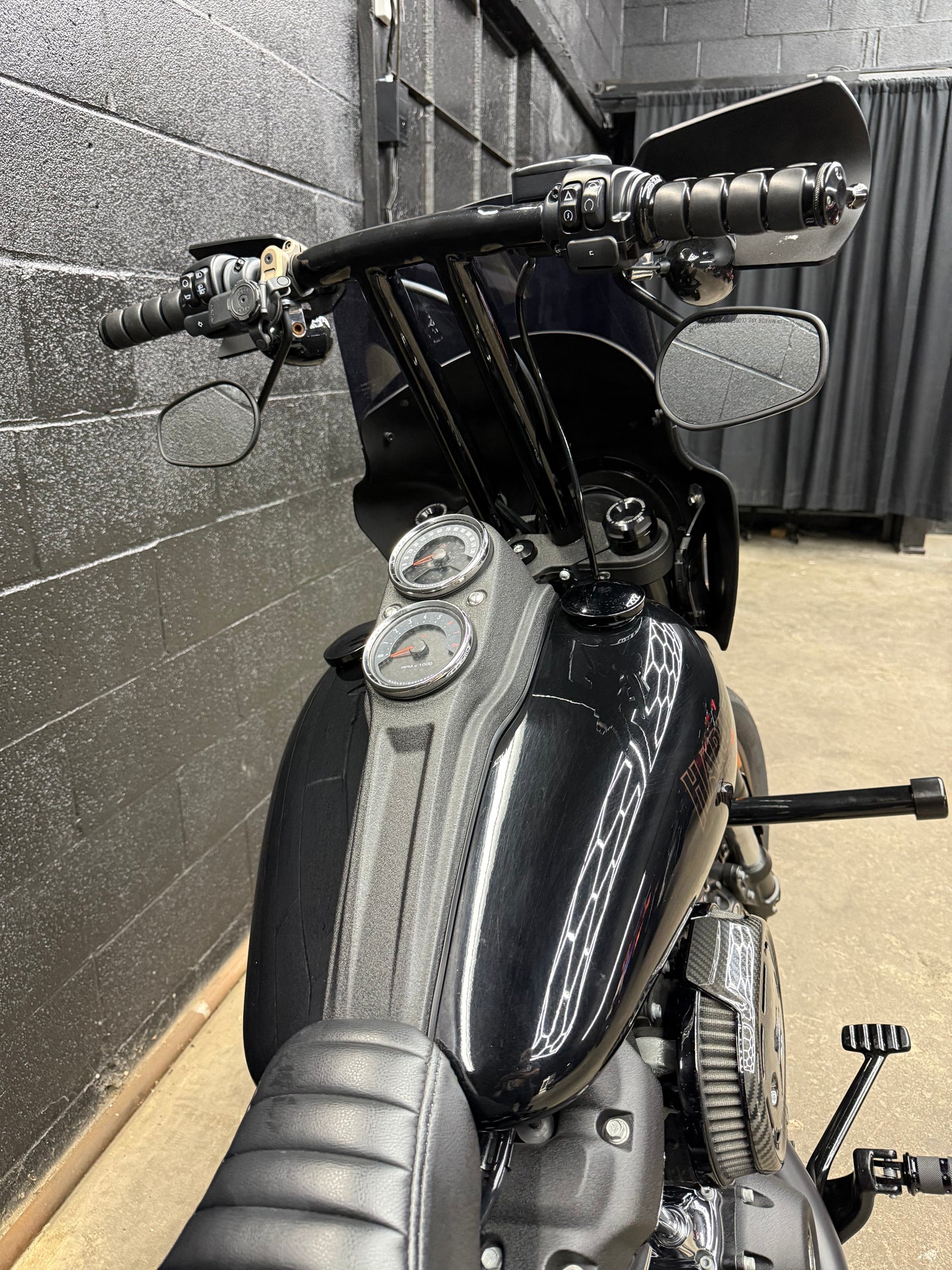 2021 FXLRS