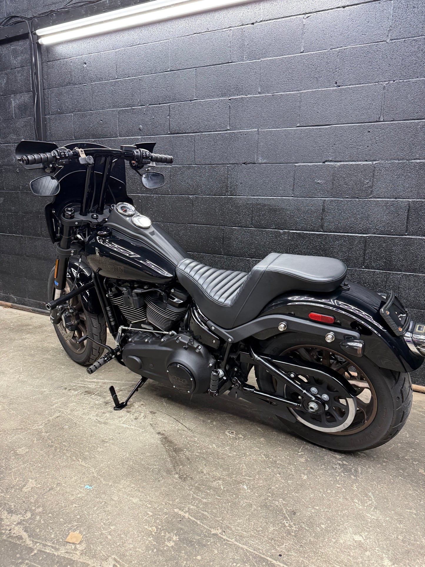 2021 FXLRS