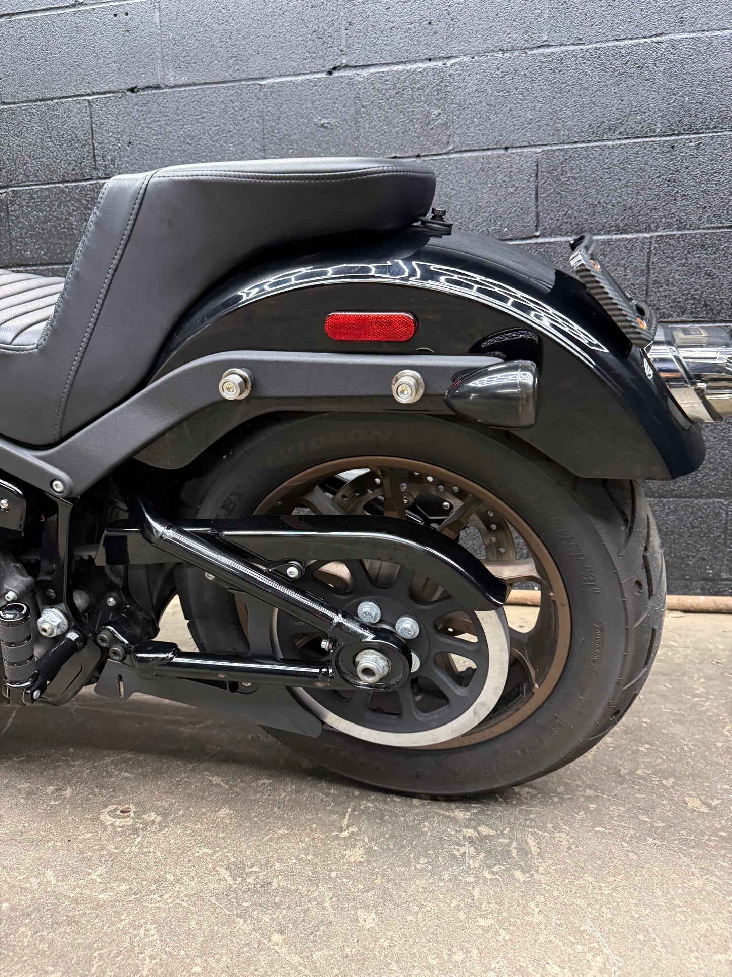2021 FXLRS