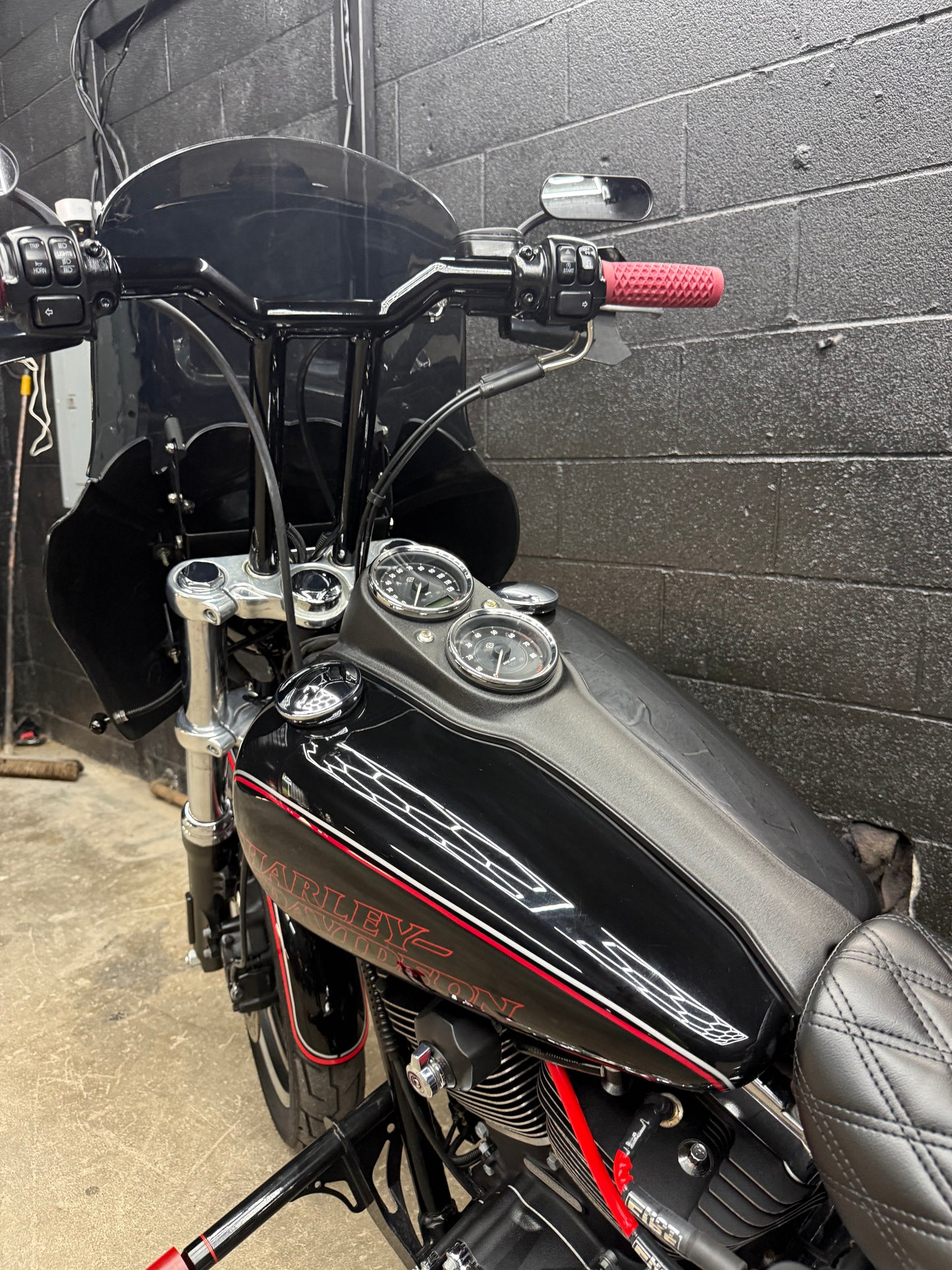 2014 FXDL