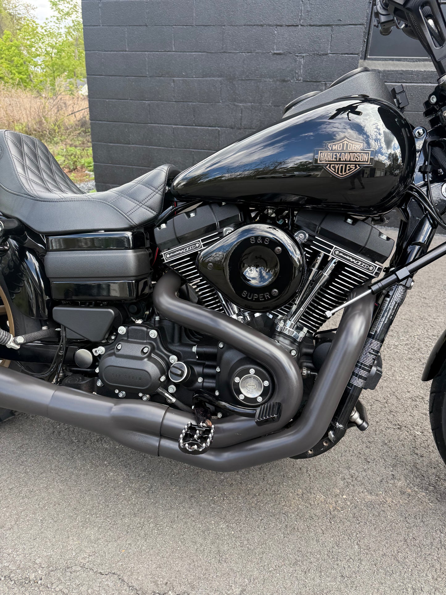 2017 FXDLS