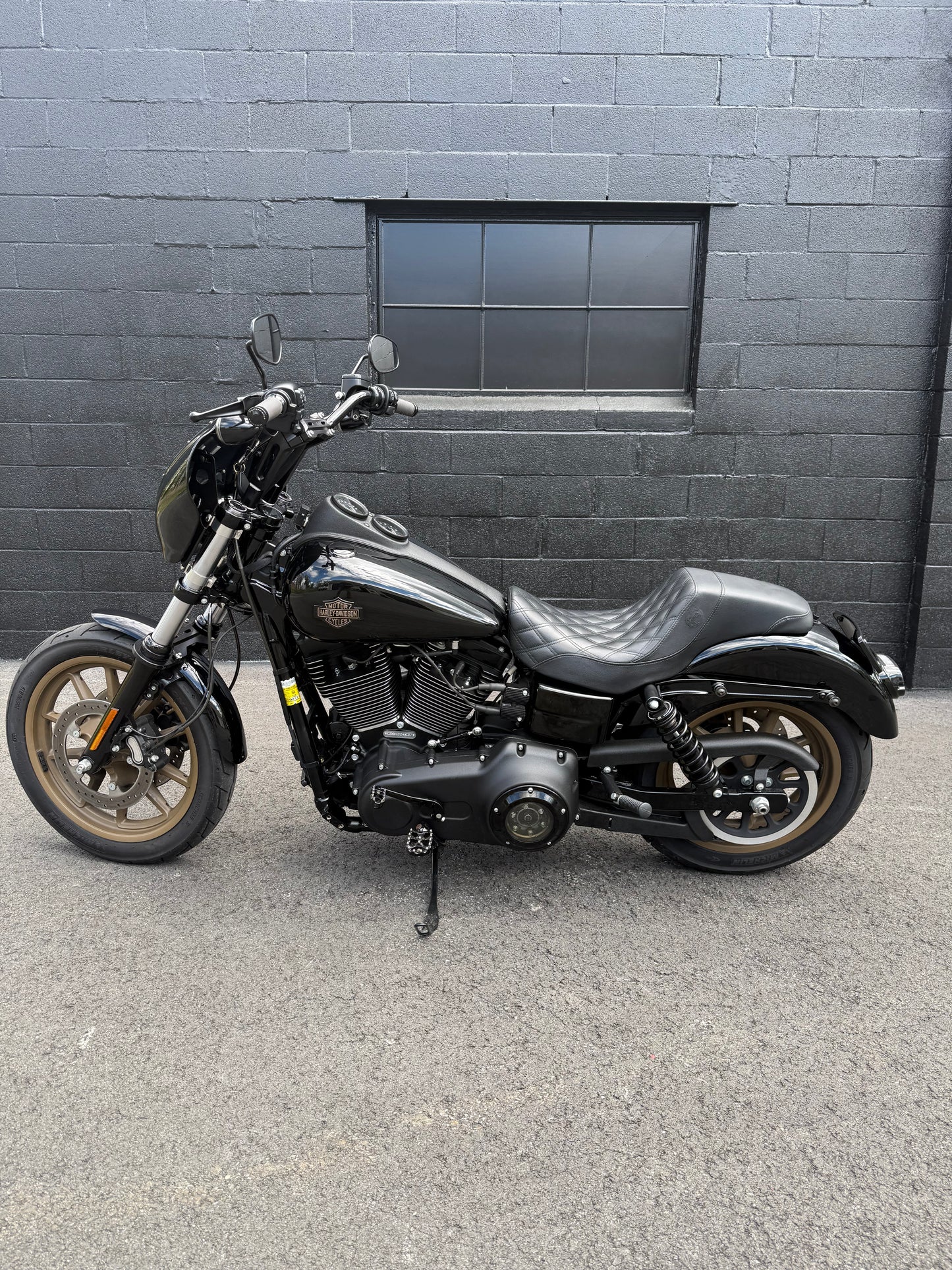 2017 FXDLS