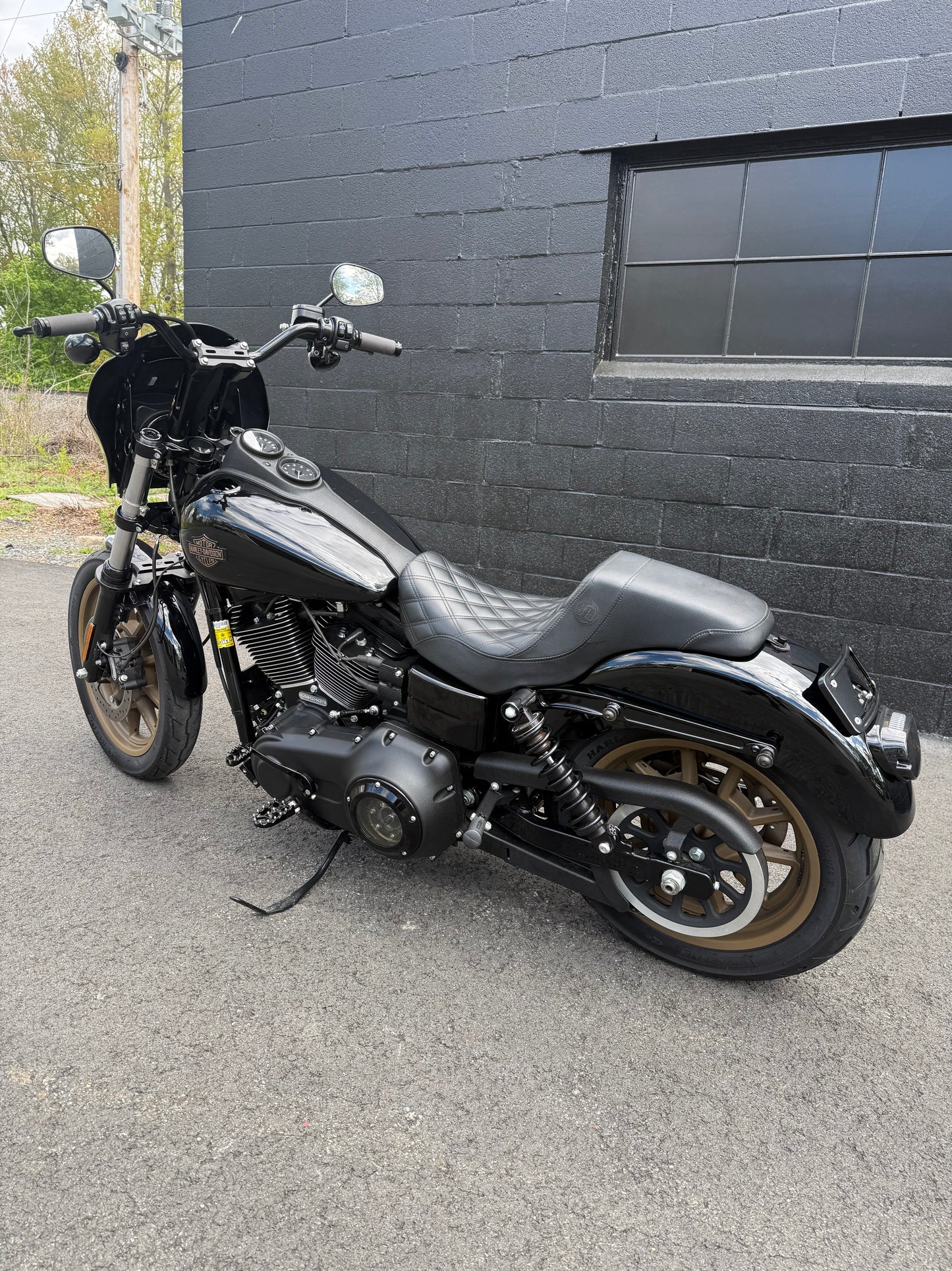 2017 FXDLS