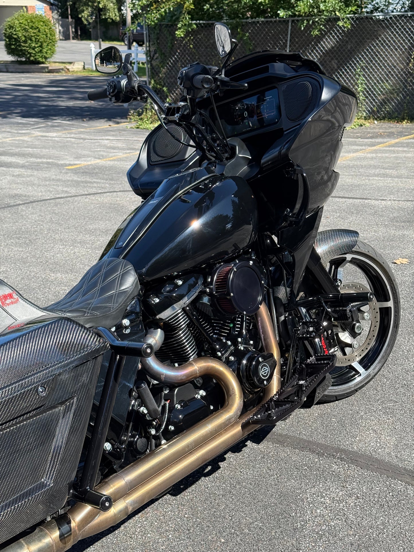 2025 ROAD GLIDE MOONSHINE HP