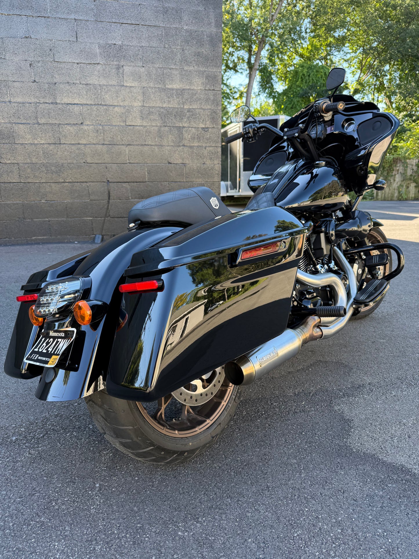 2023 ROAD GLIDE ST 2K MILES!