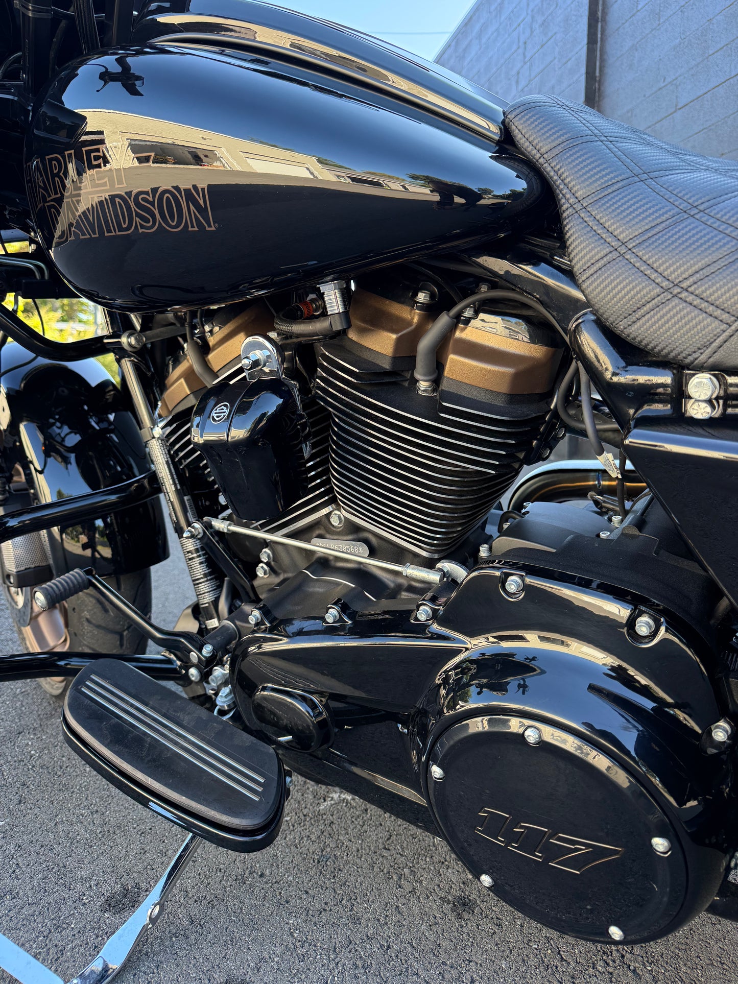 2023 ROAD GLIDE ST 2K MILES!