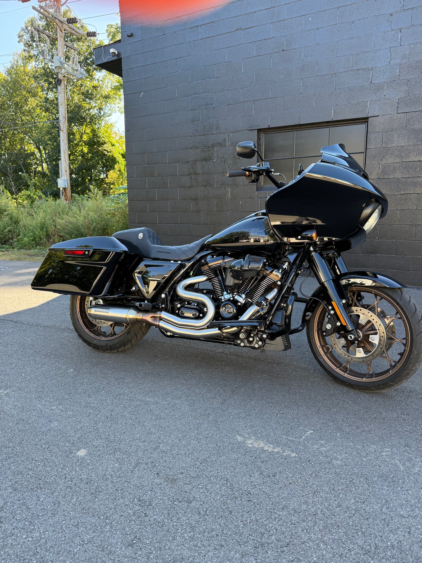 2023 ROAD GLIDE ST 2K MILES!