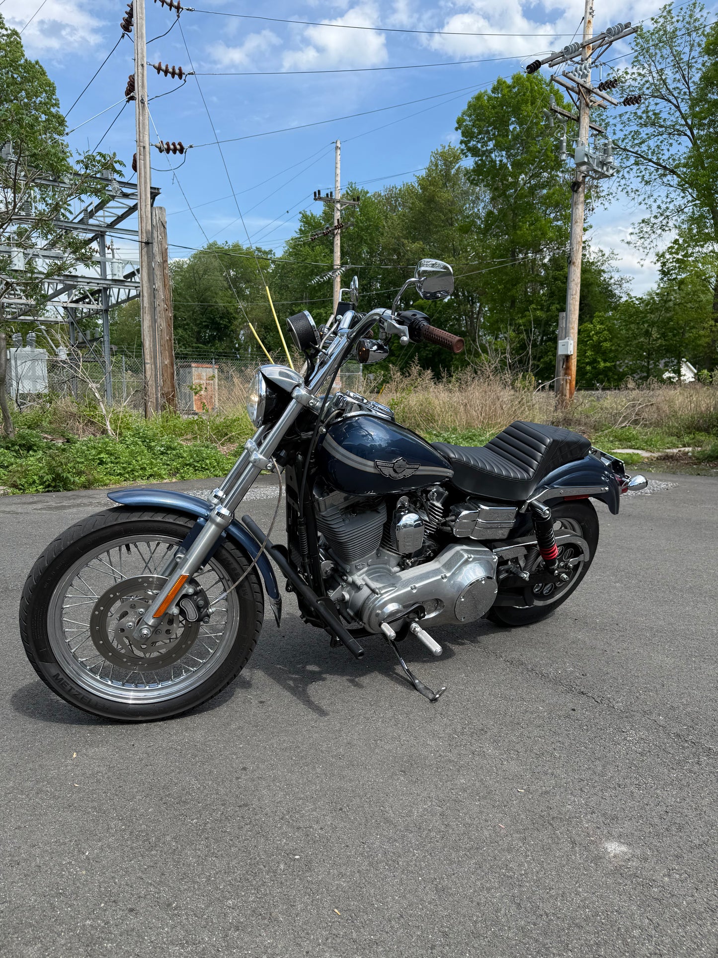 2003 FXD