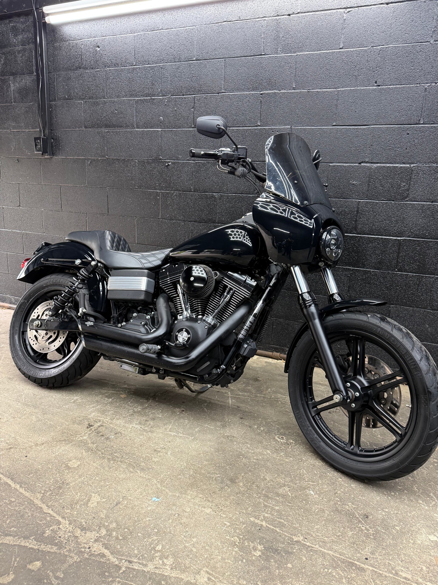 2007 FXDB