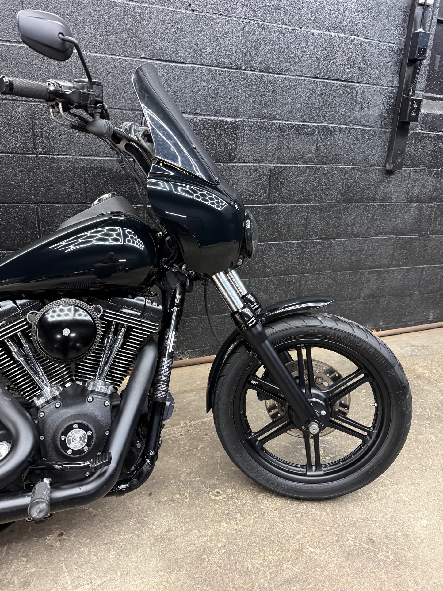 2007 FXDB