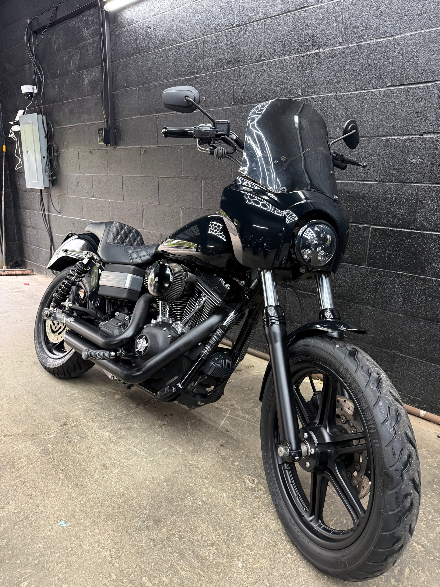 2007 FXDB