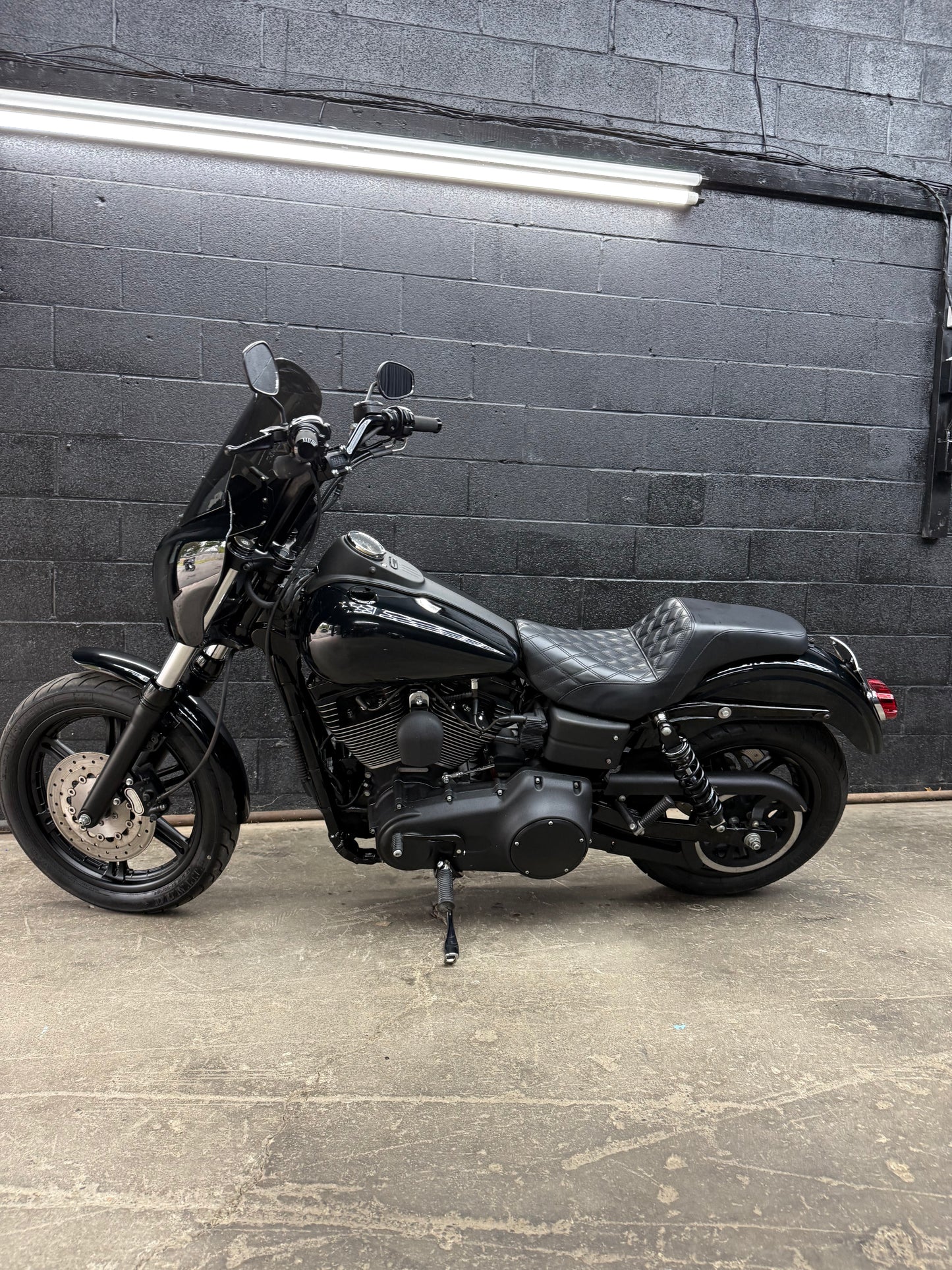 2007 FXDB