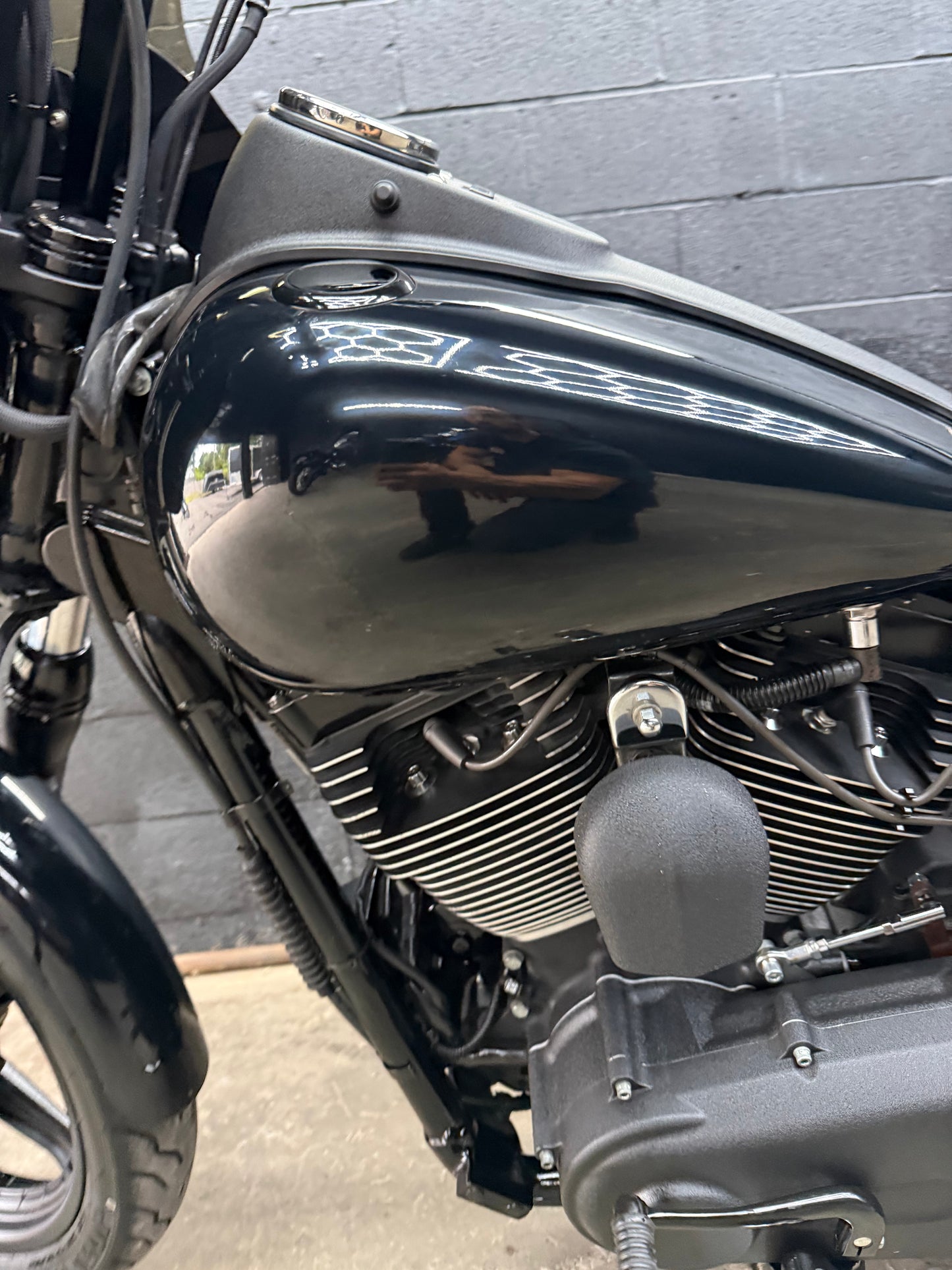 2007 FXDB