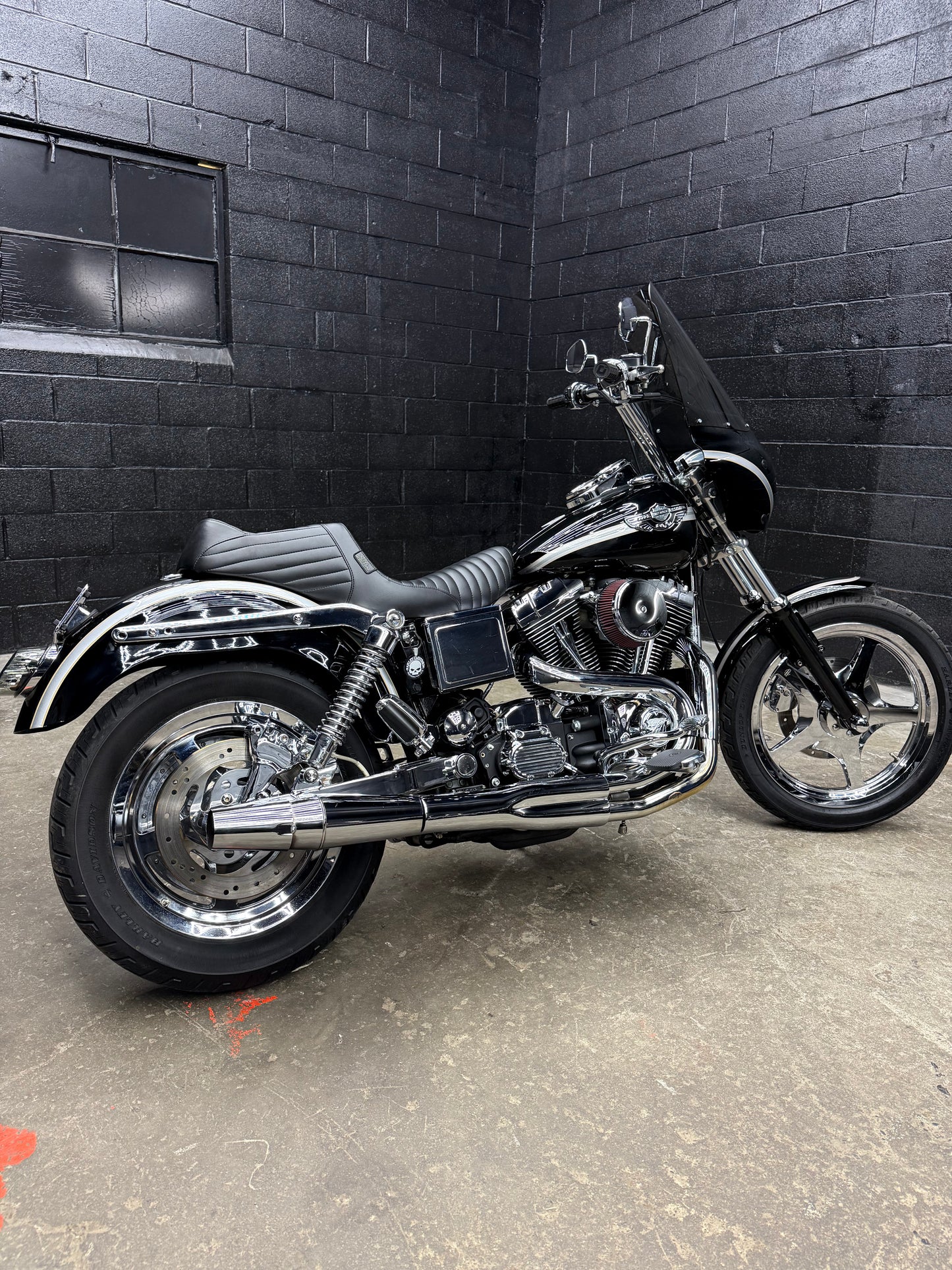 2003 FXDL 5900 MILES!