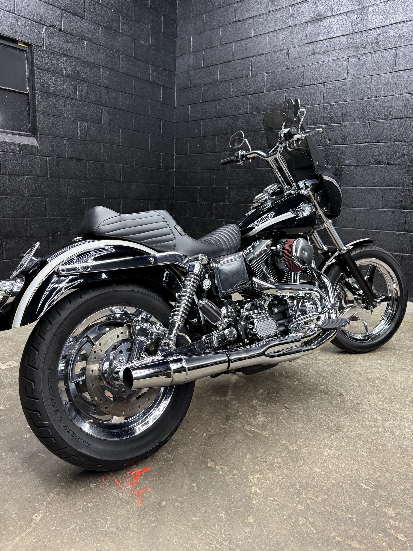 2003 FXDL 5900 MILES!