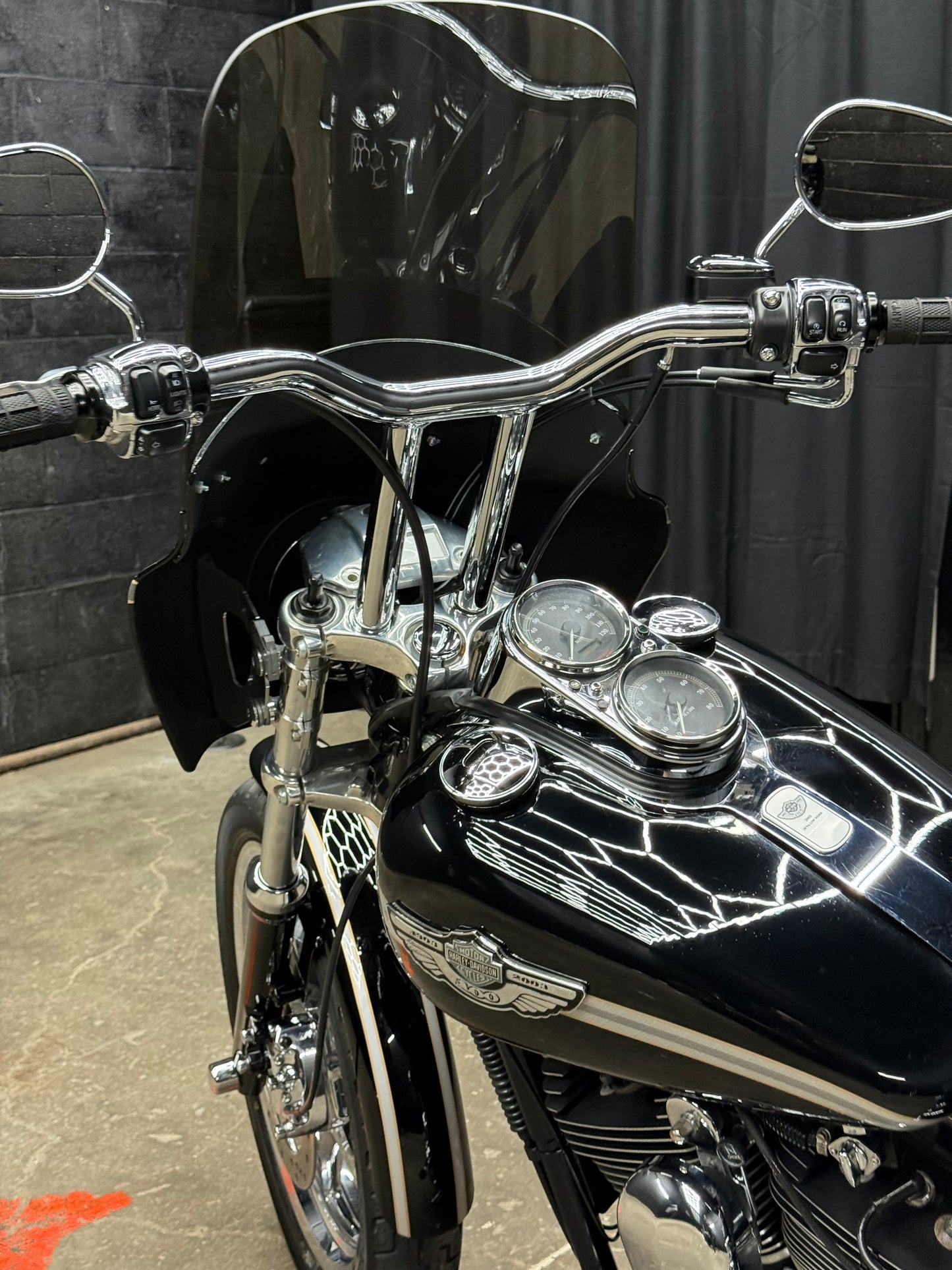 2003 FXDL 5900 MILES!